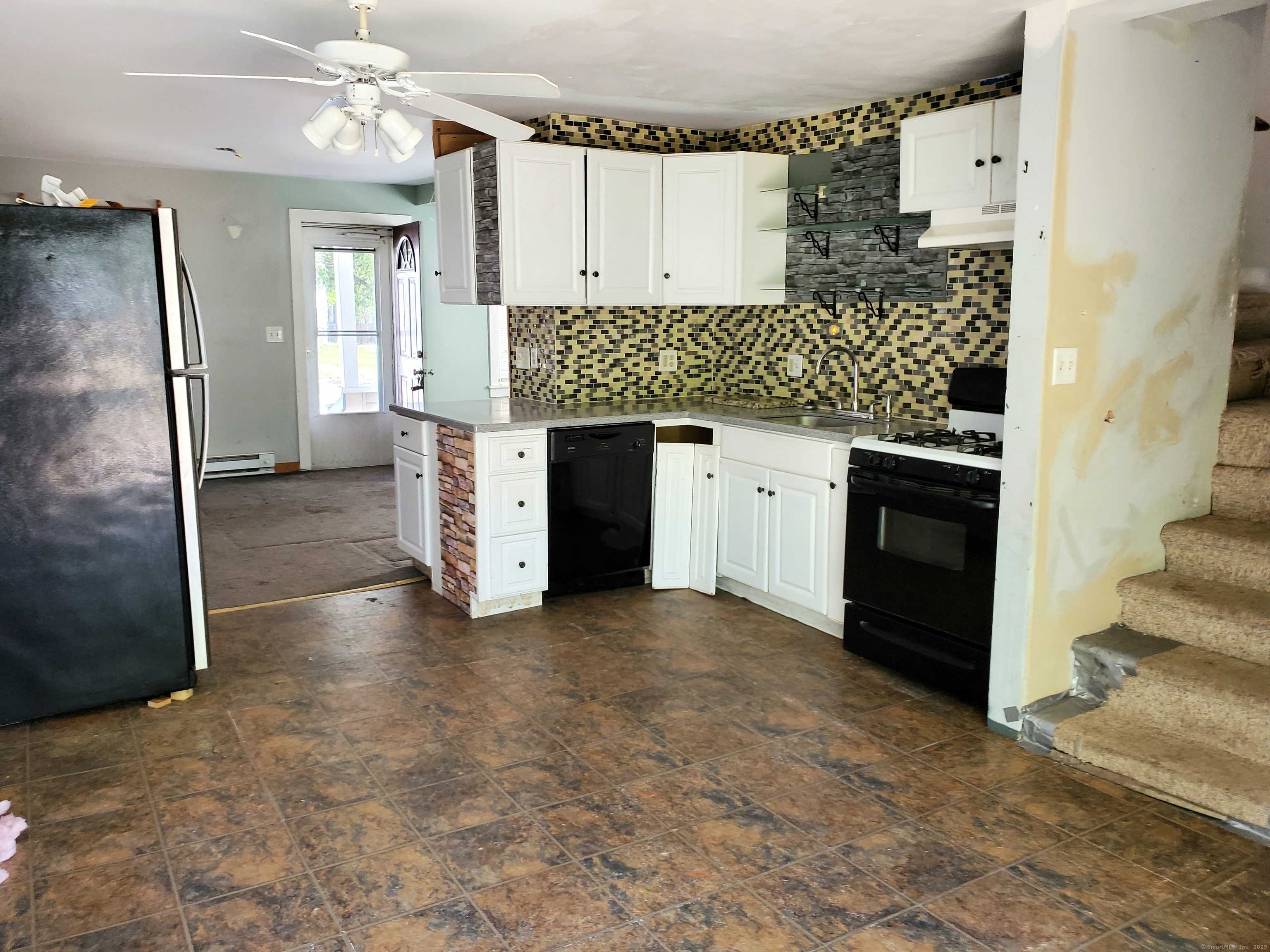 98 Elm, Torrington, Connecticut 06790