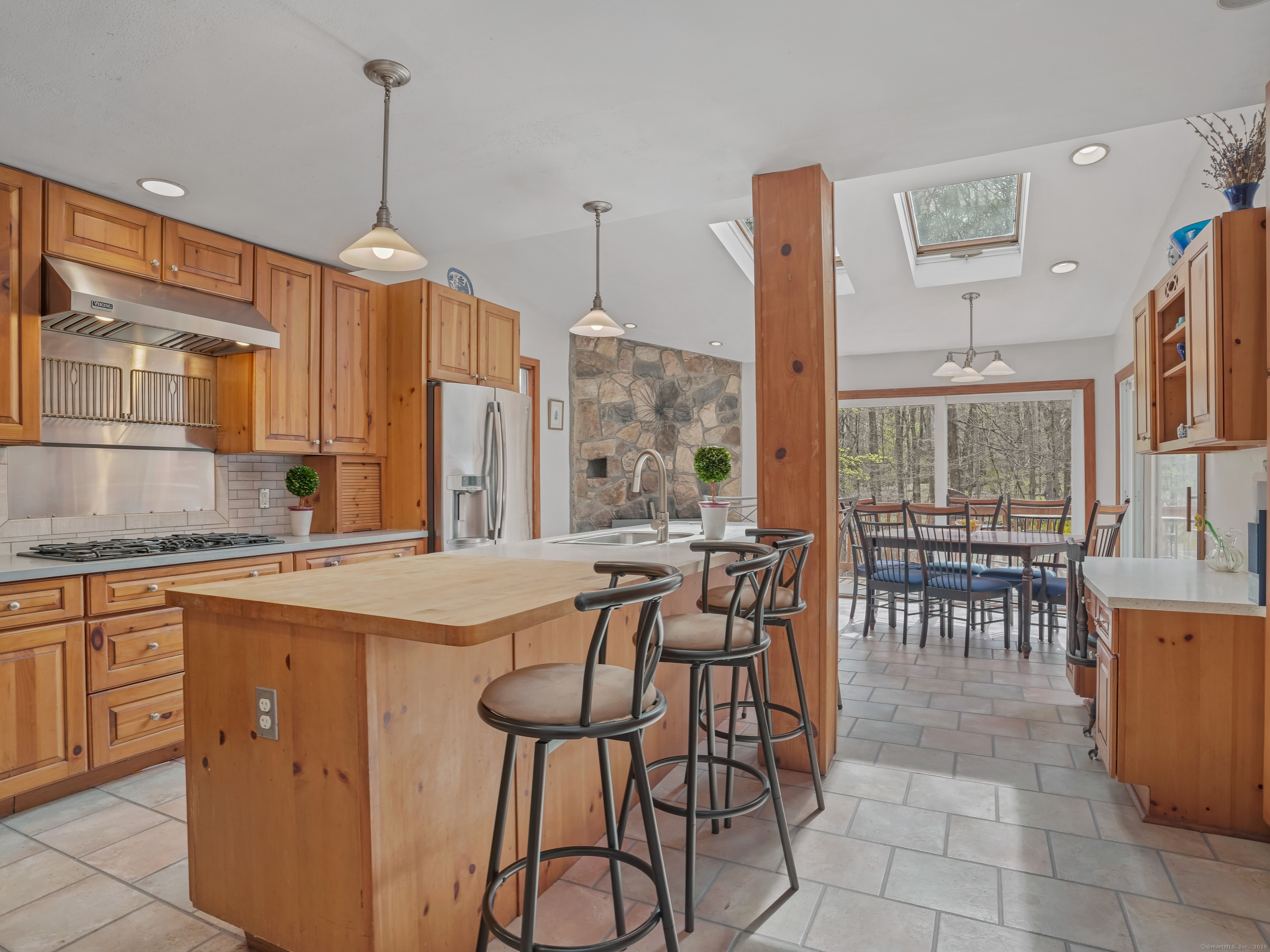 14 Parsons, Redding, Connecticut 06896