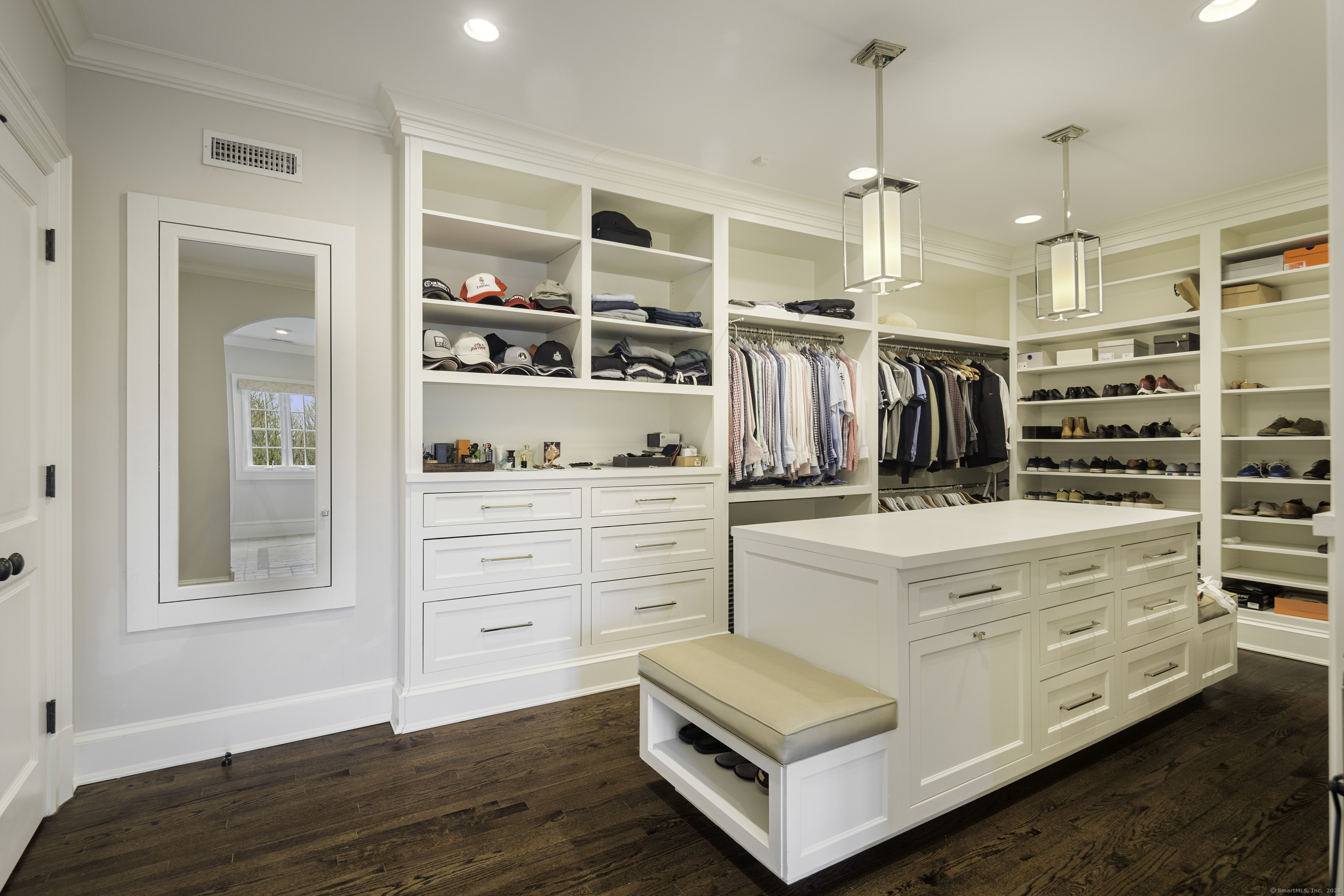 17 Wardwell, New Canaan, Connecticut 06840