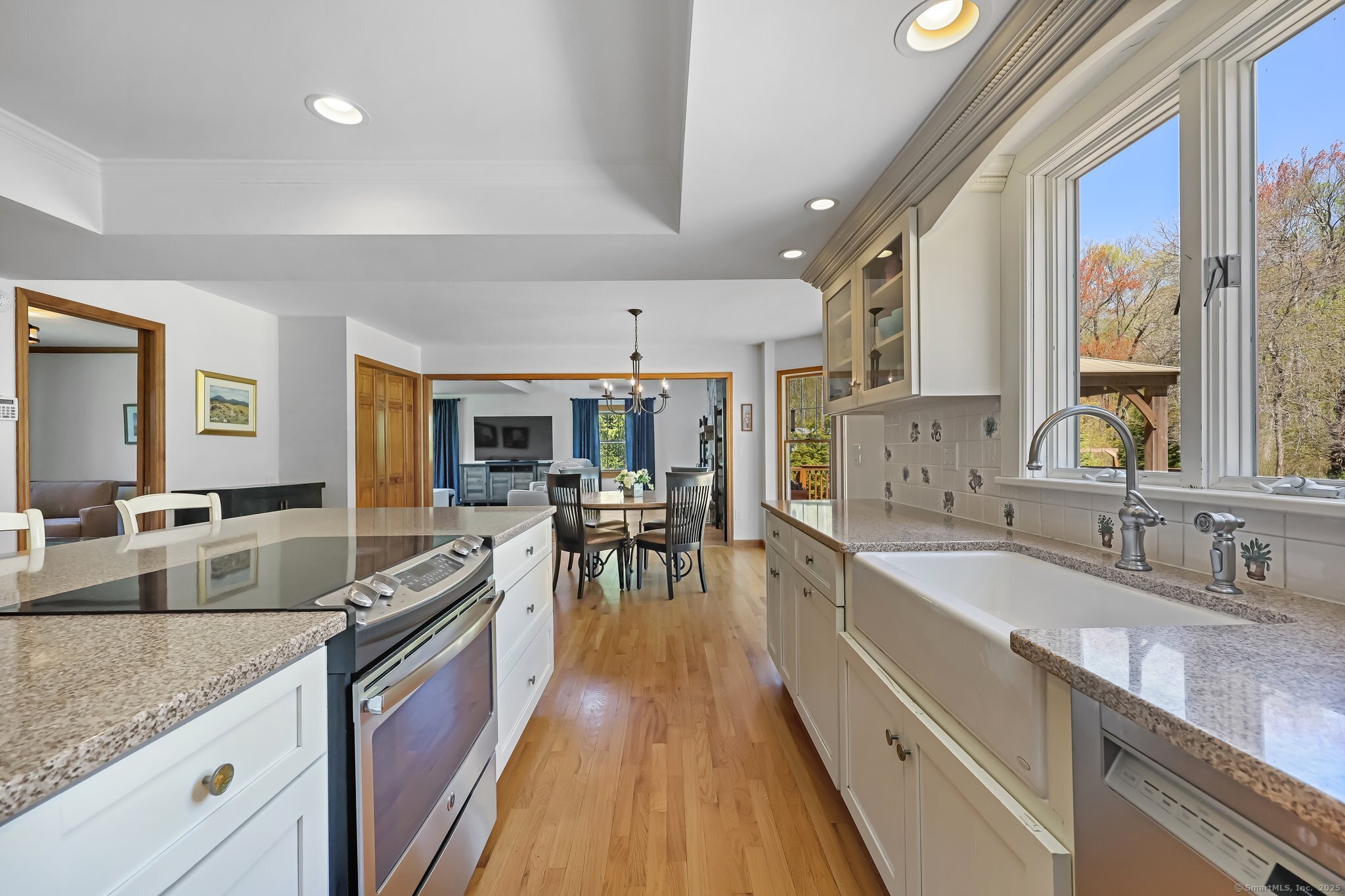 4 Walnut Ridge, New Fairfield, Connecticut 06812