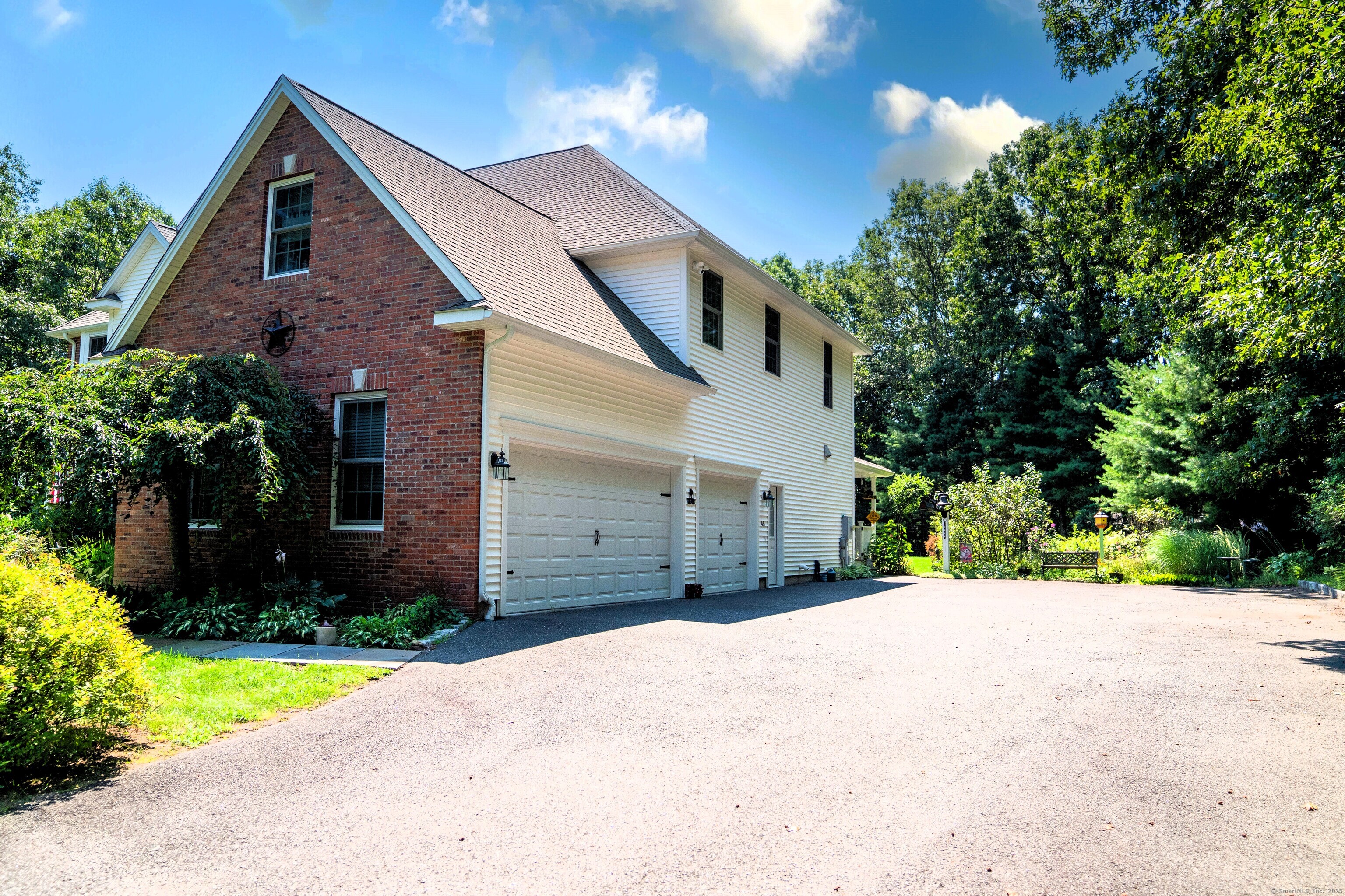 45 Northgate, Woodbury, Connecticut 06798