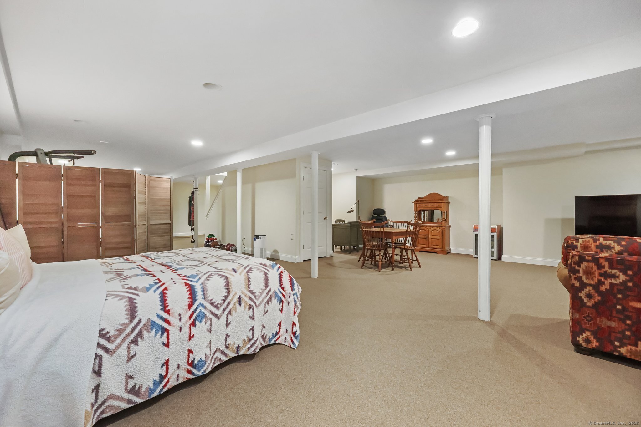 4 Walnut Ridge, New Fairfield, Connecticut 06812