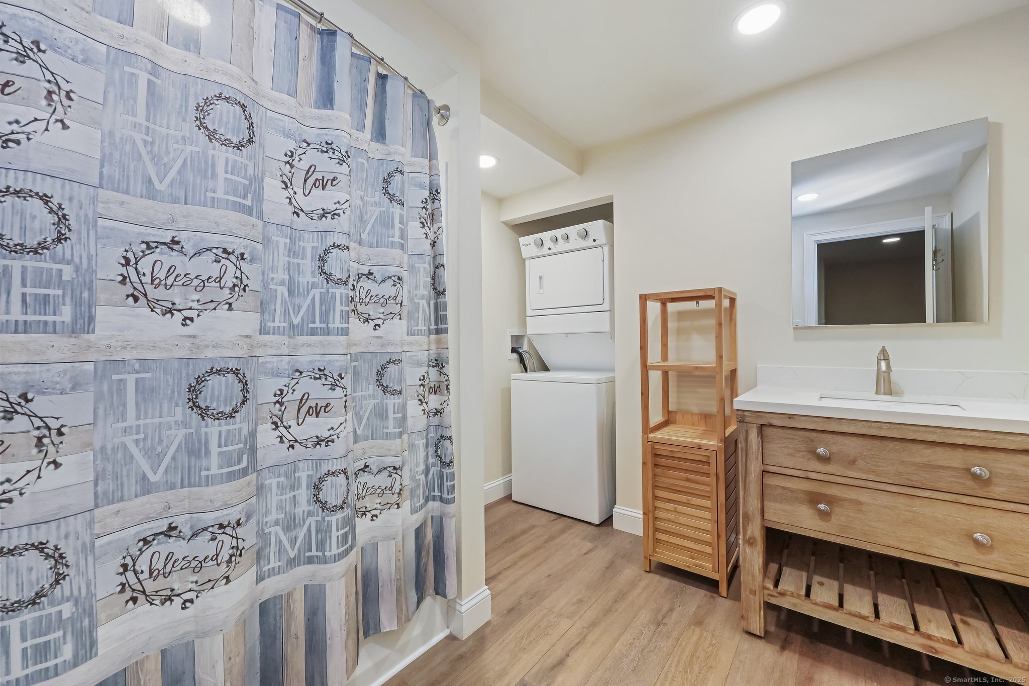 4 Walnut Ridge, New Fairfield, Connecticut 06812