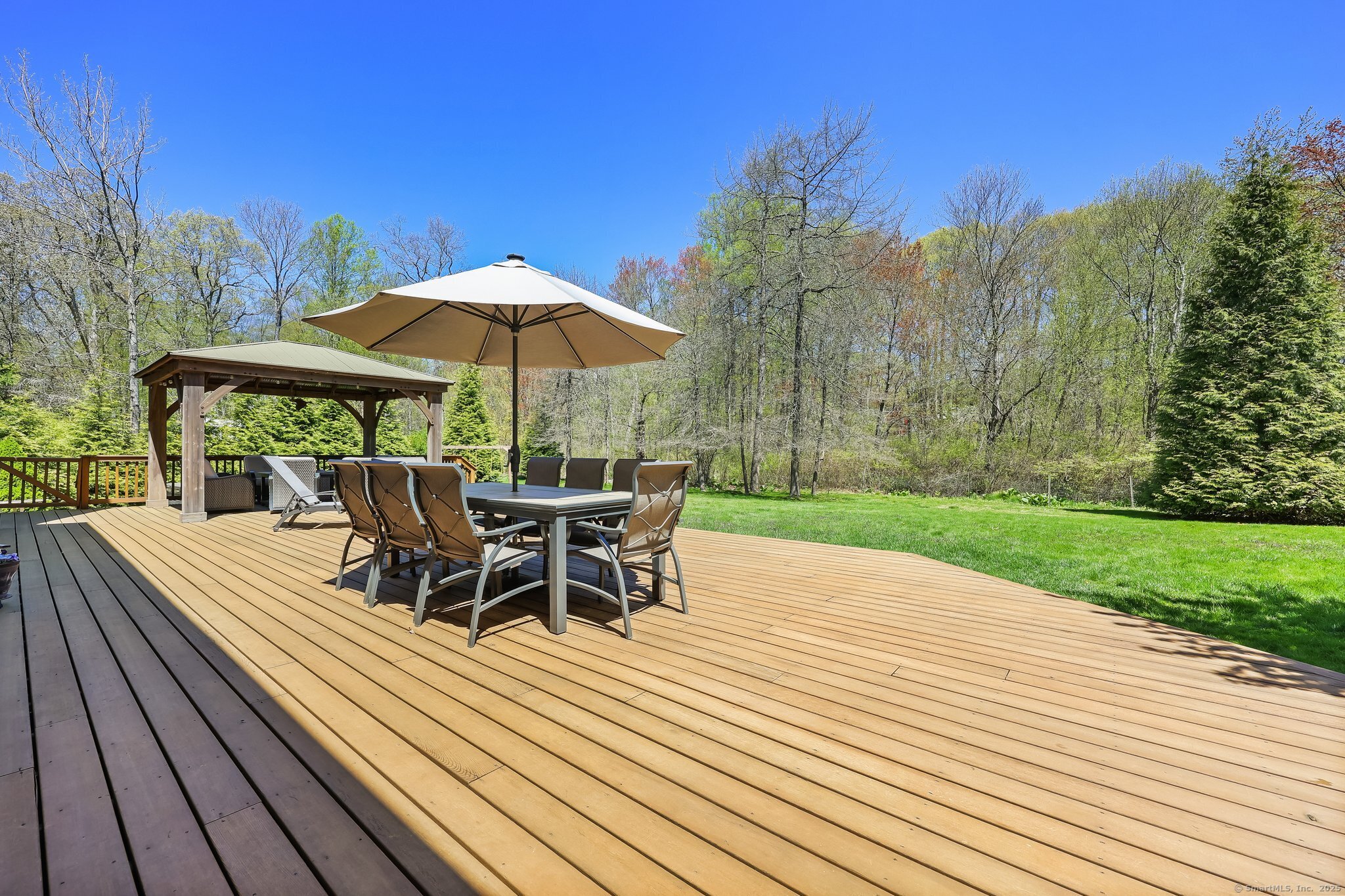 4 Walnut Ridge, New Fairfield, Connecticut 06812