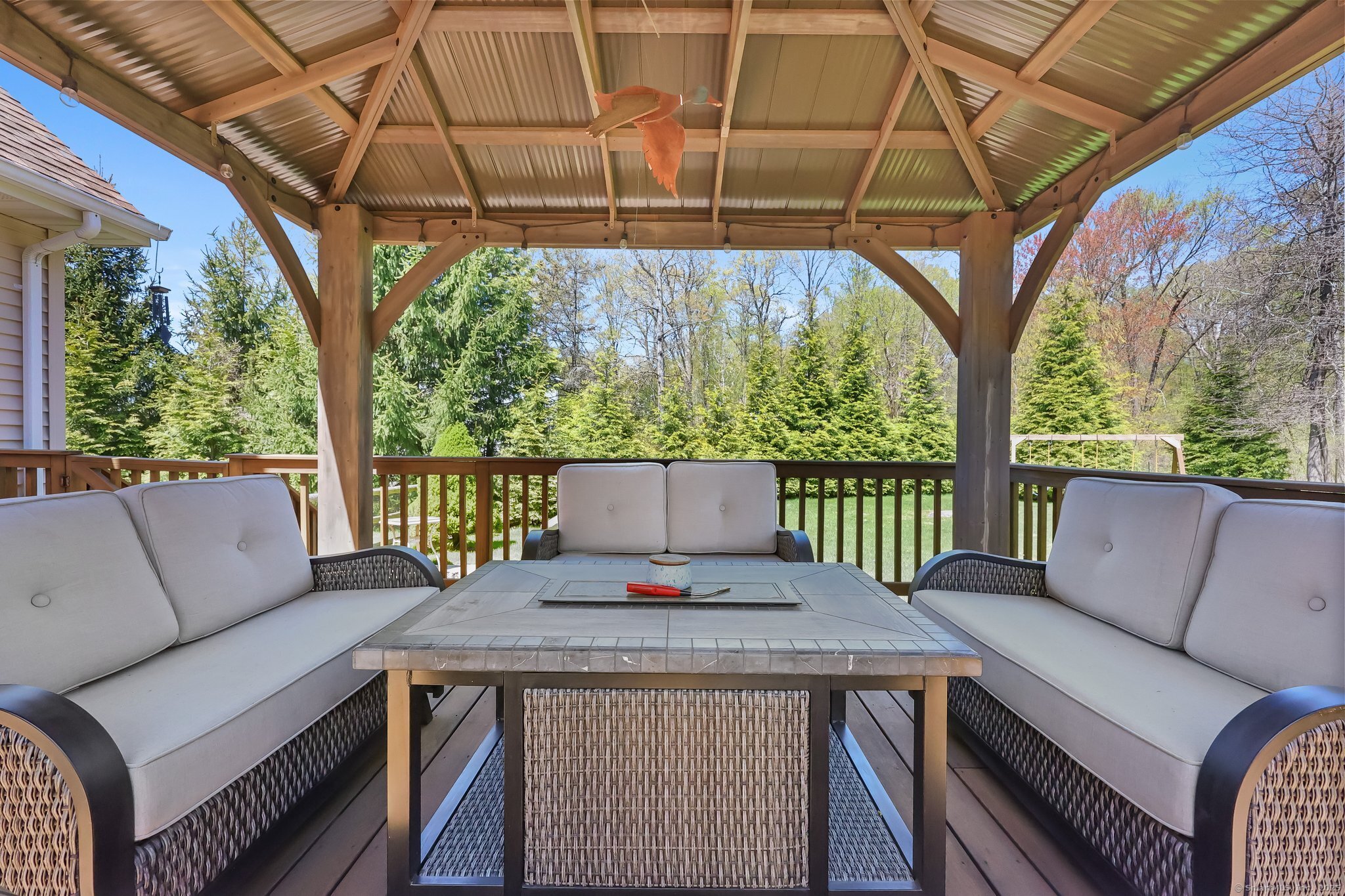 4 Walnut Ridge, New Fairfield, Connecticut 06812