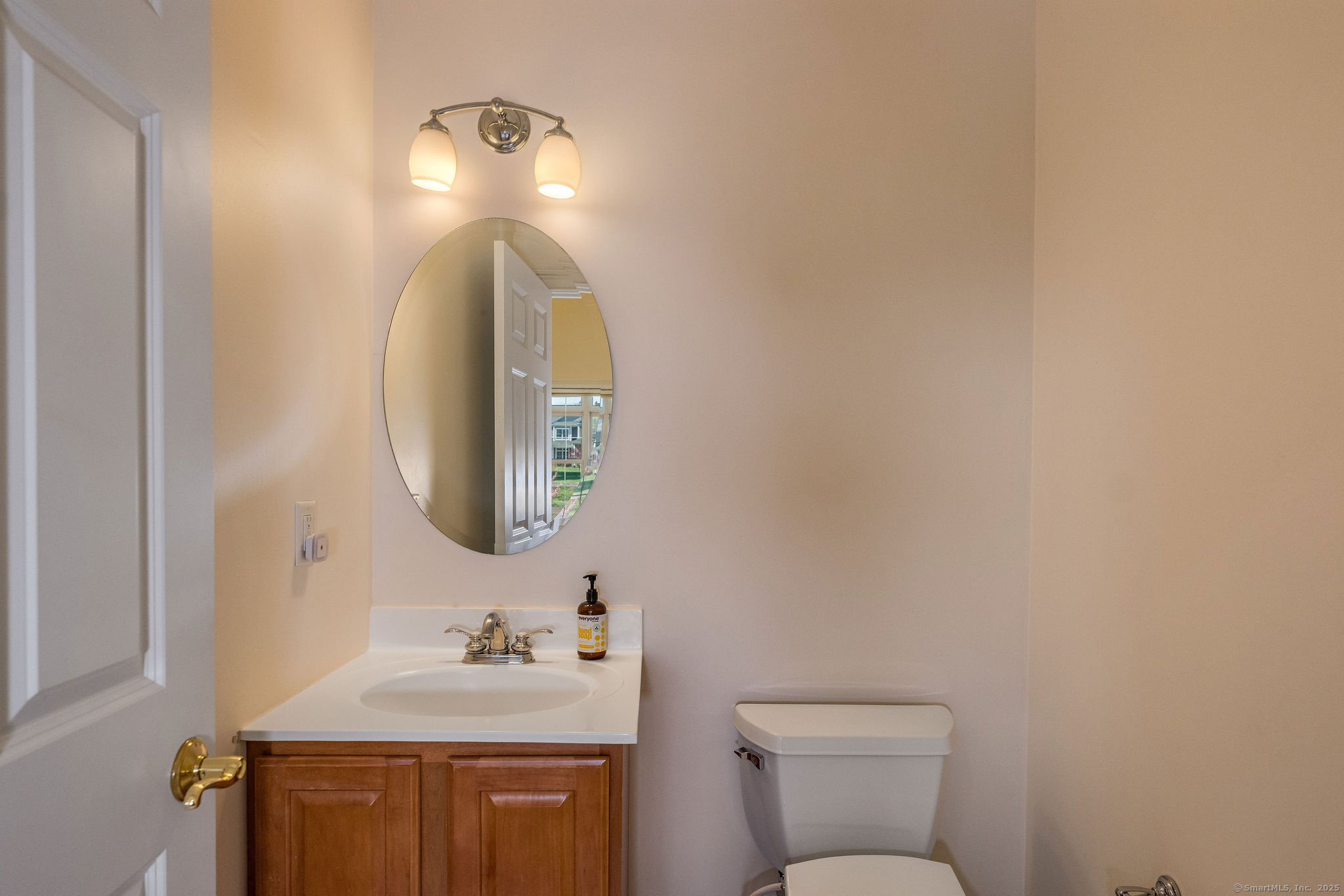 48 Landons, Guilford, Connecticut 06437