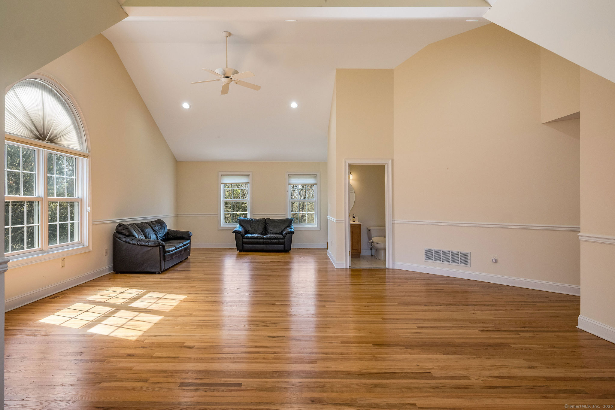 48 Landons, Guilford, Connecticut 06437