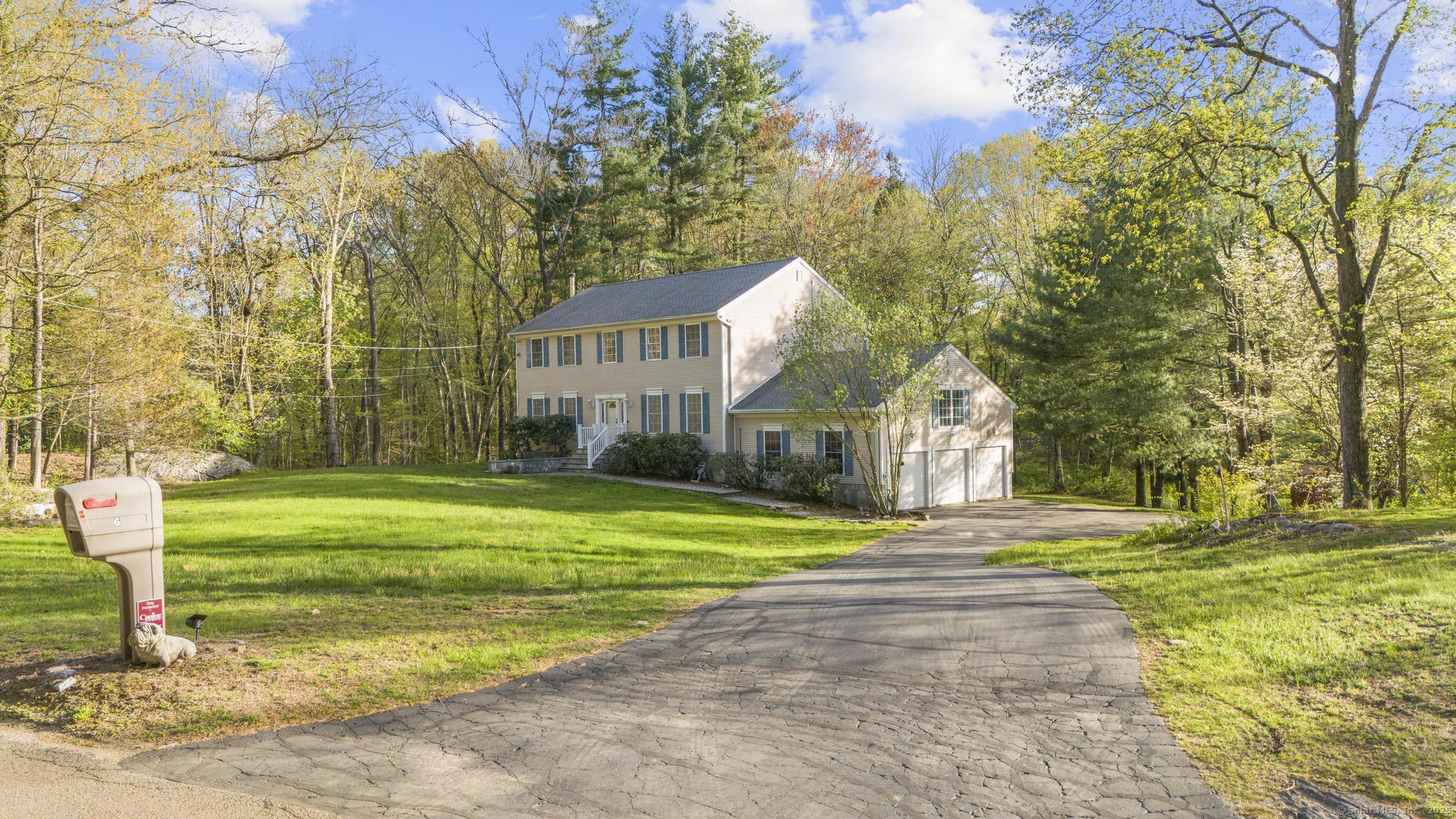 6 Old Farm, Woodbridge, Connecticut 06525