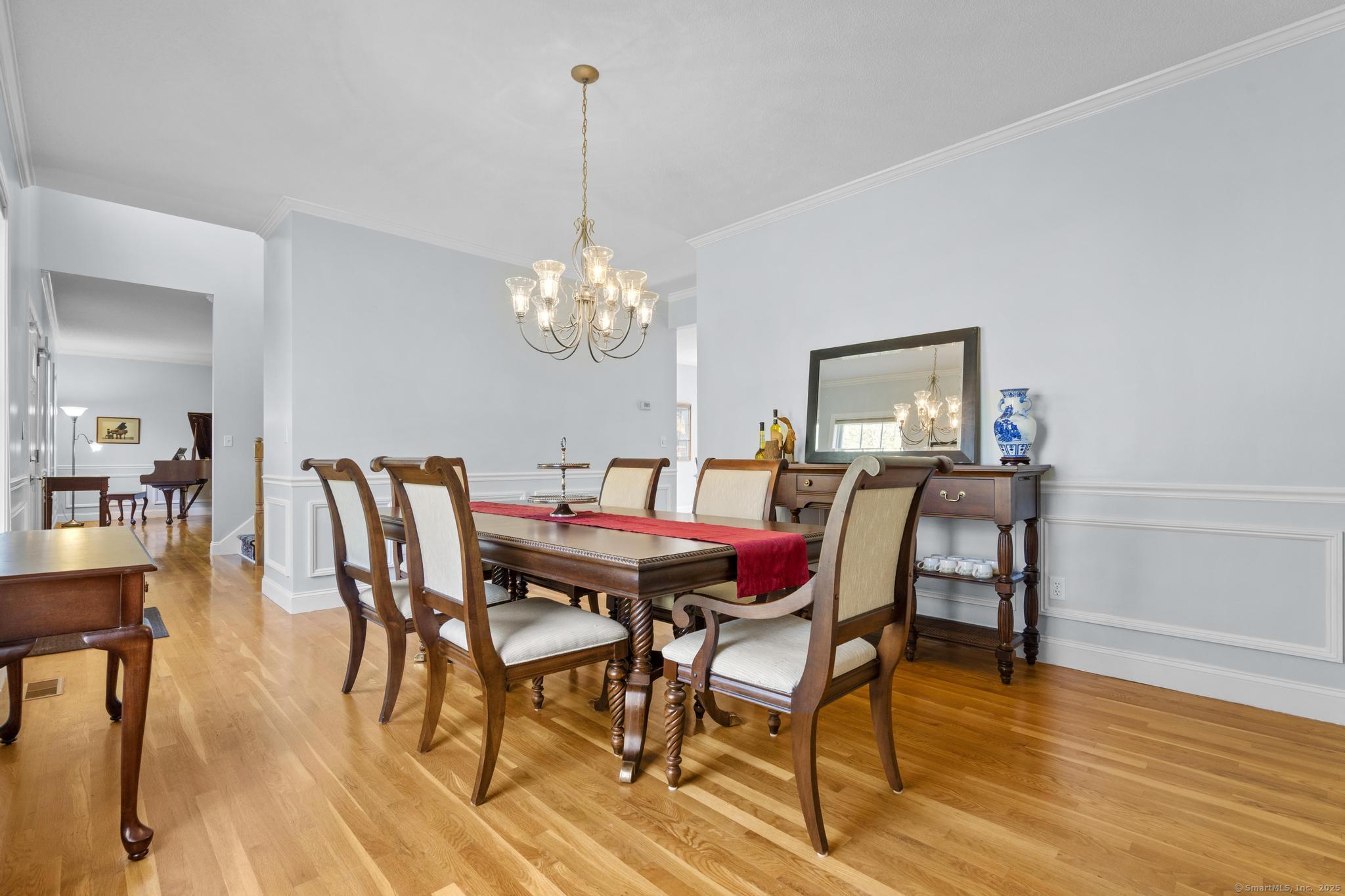 6 Old Farm, Woodbridge, Connecticut 06525