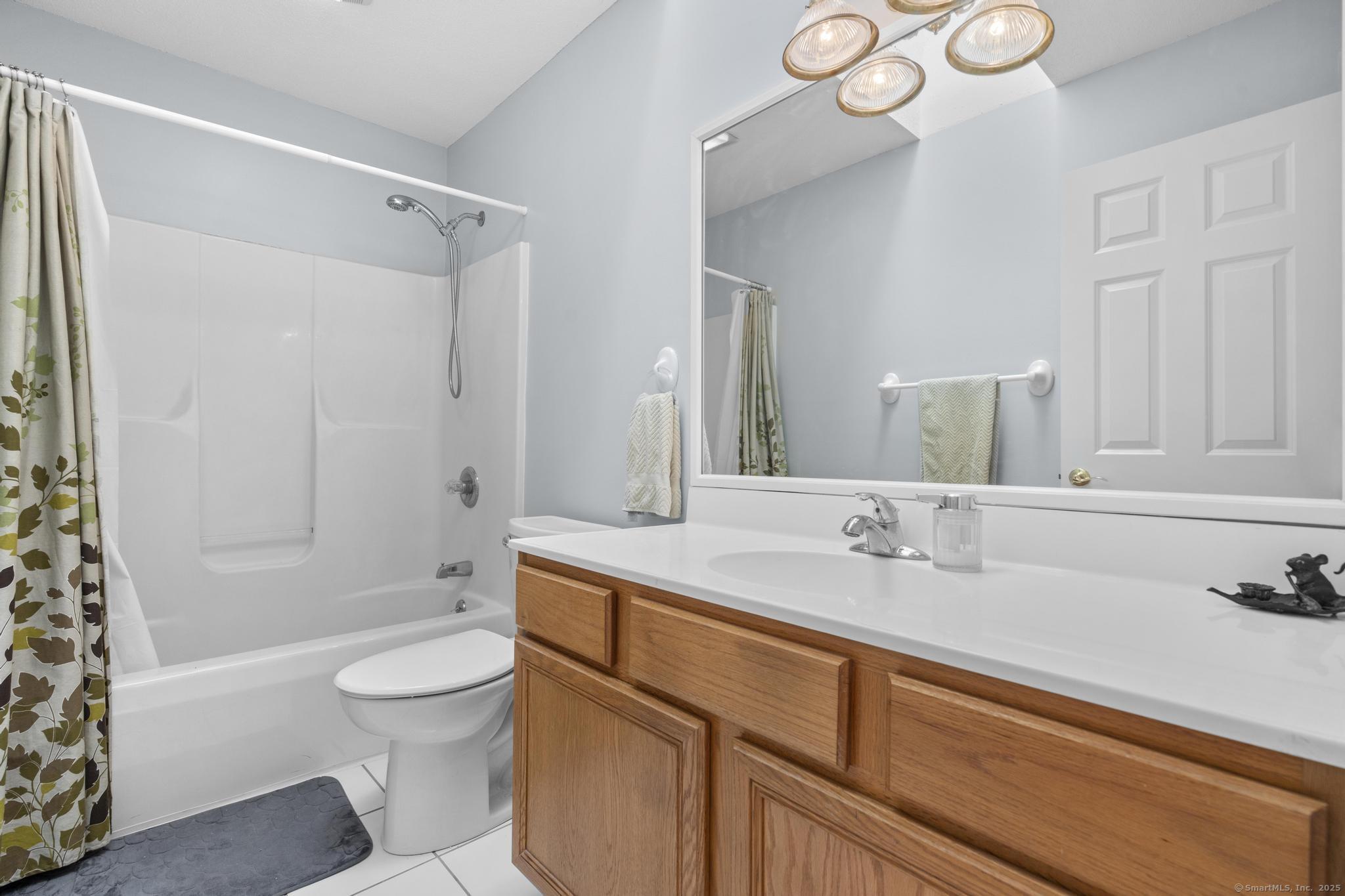 6 Old Farm, Woodbridge, Connecticut 06525