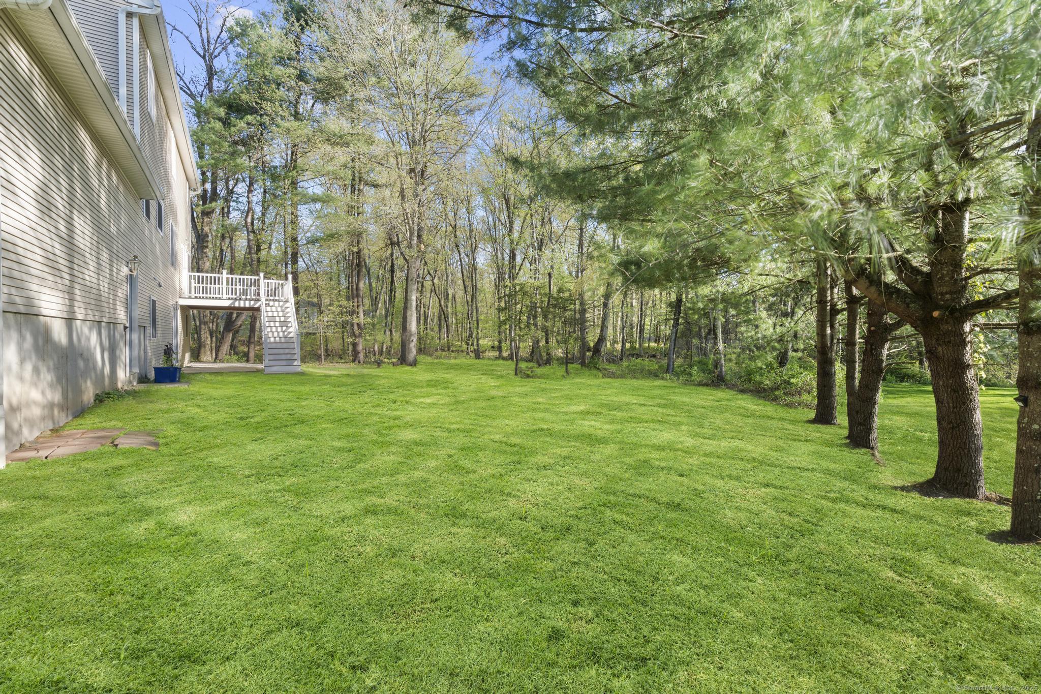 6 Old Farm, Woodbridge, Connecticut 06525