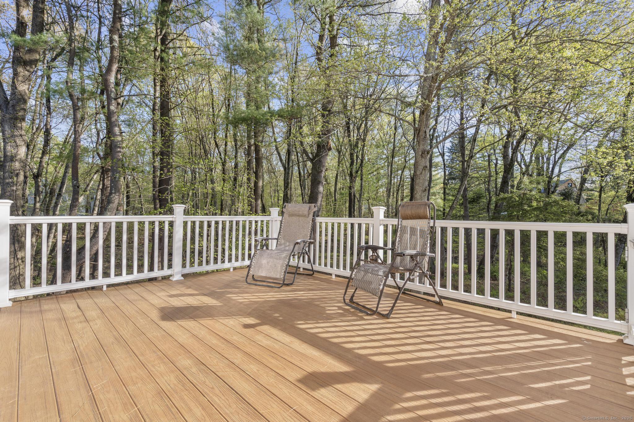 6 Old Farm, Woodbridge, Connecticut 06525