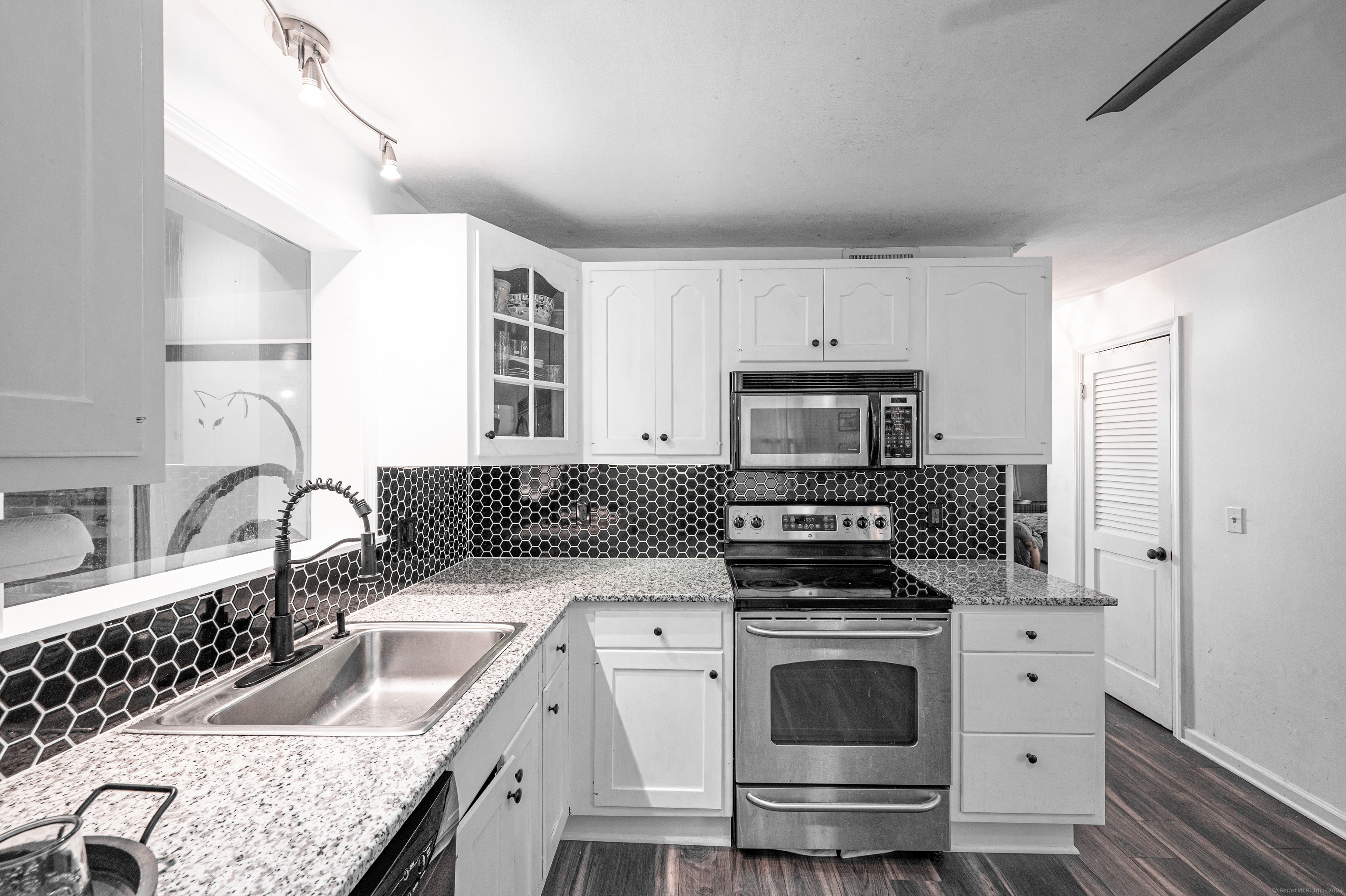 65 Rena, Fairfield, Connecticut 06825