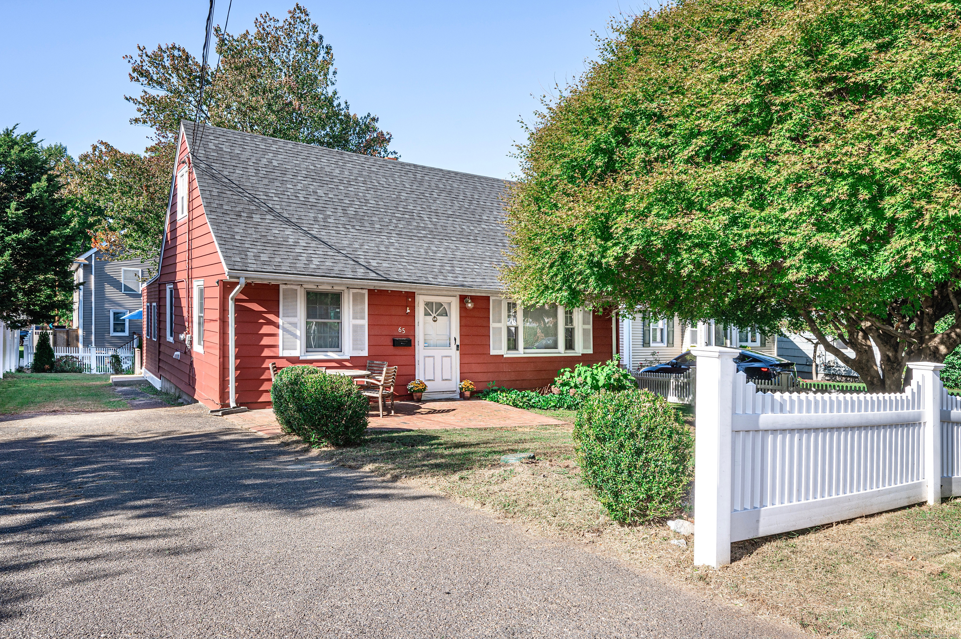 65 Rena, Fairfield, Connecticut 06825