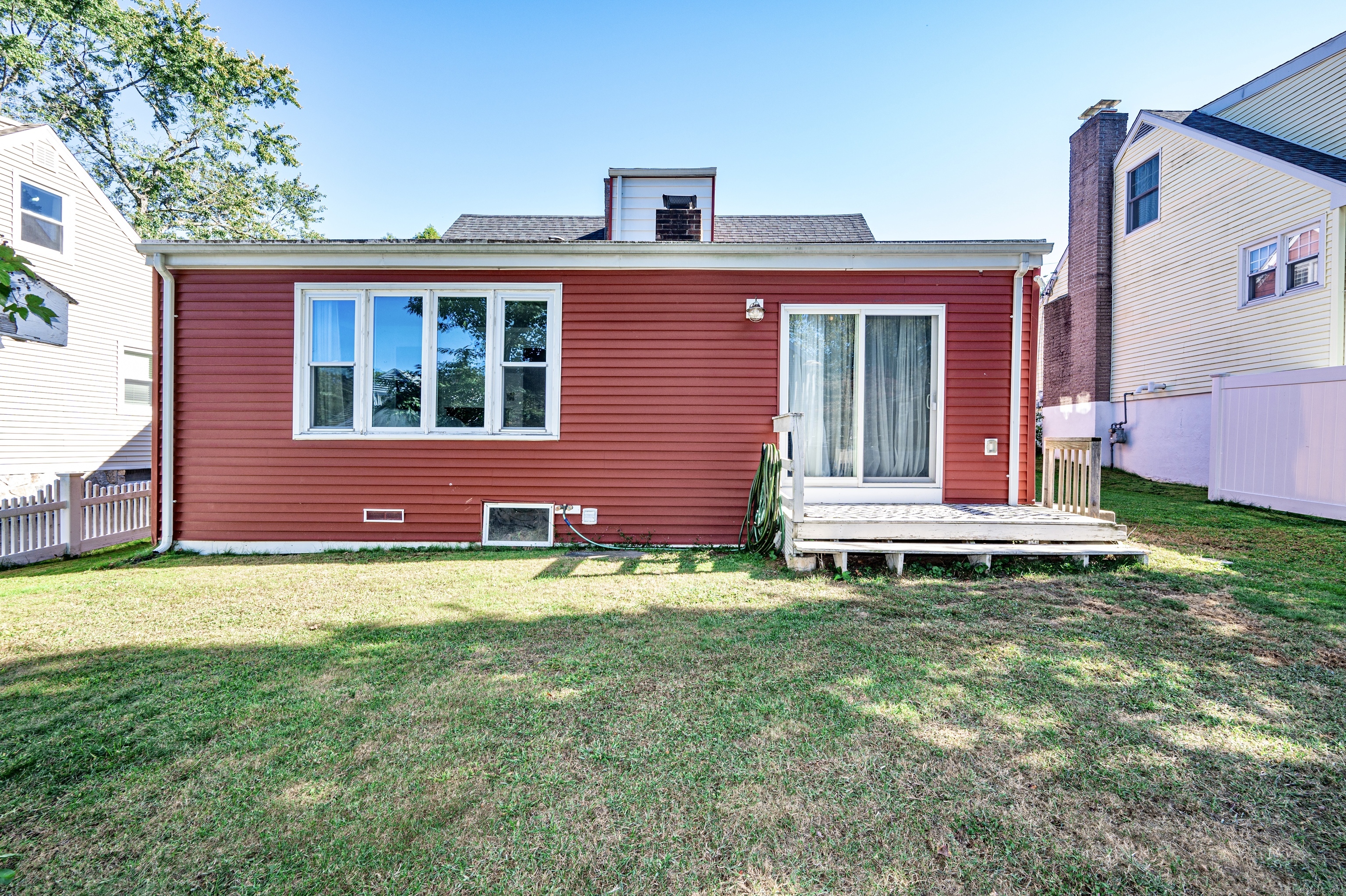 65 Rena, Fairfield, Connecticut 06825