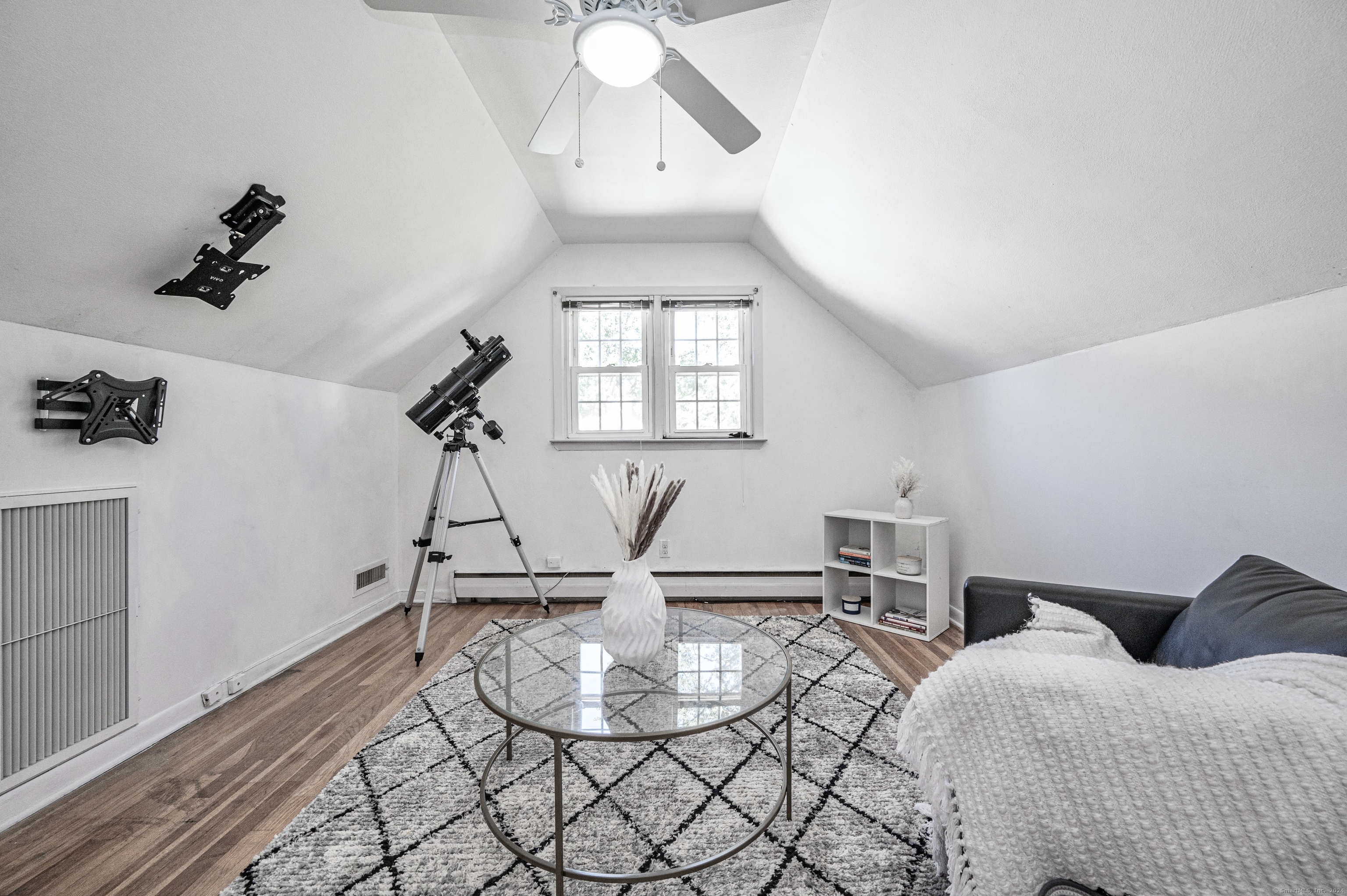 65 Rena, Fairfield, Connecticut 06825