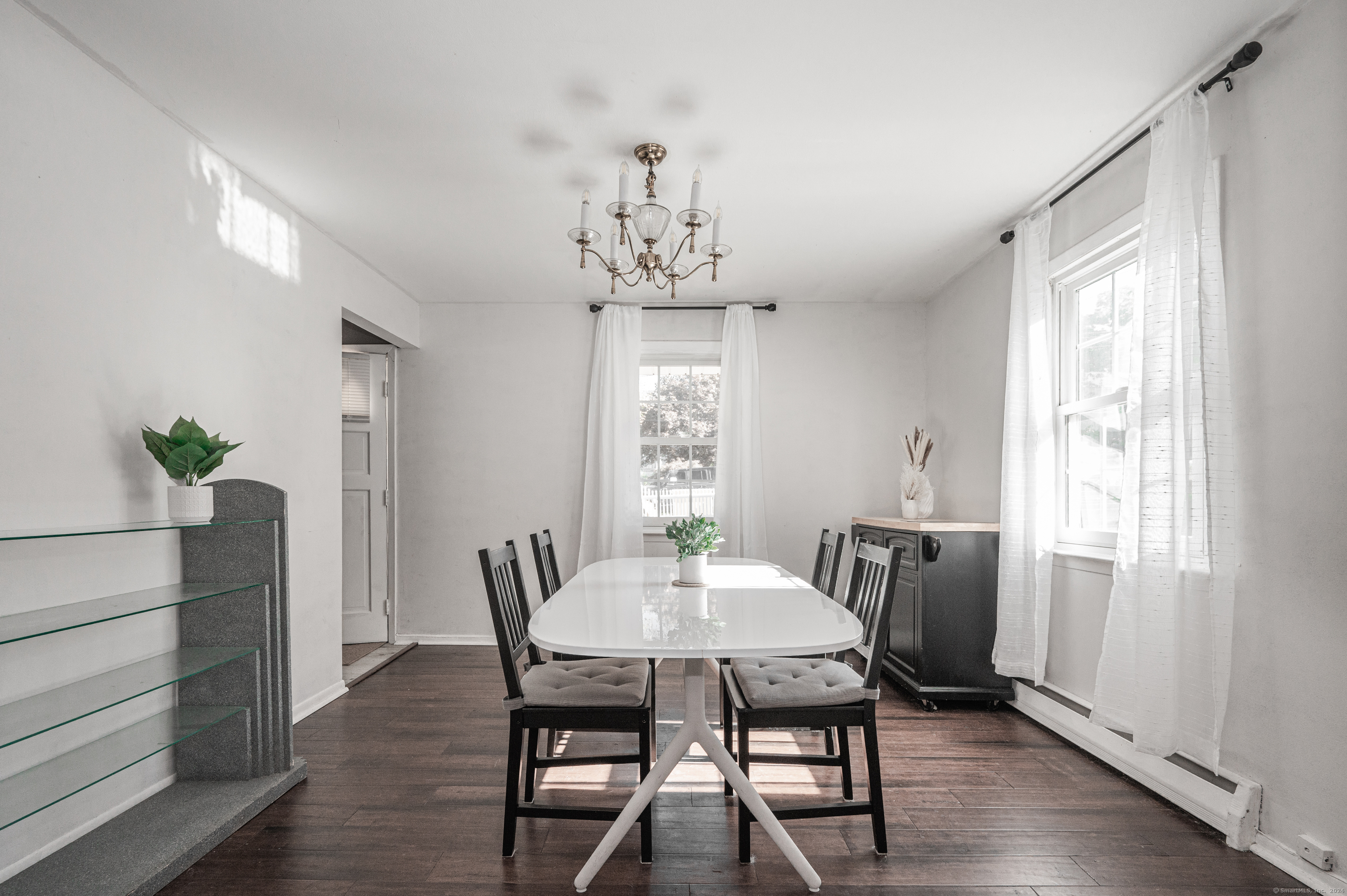 65 Rena, Fairfield, Connecticut 06825