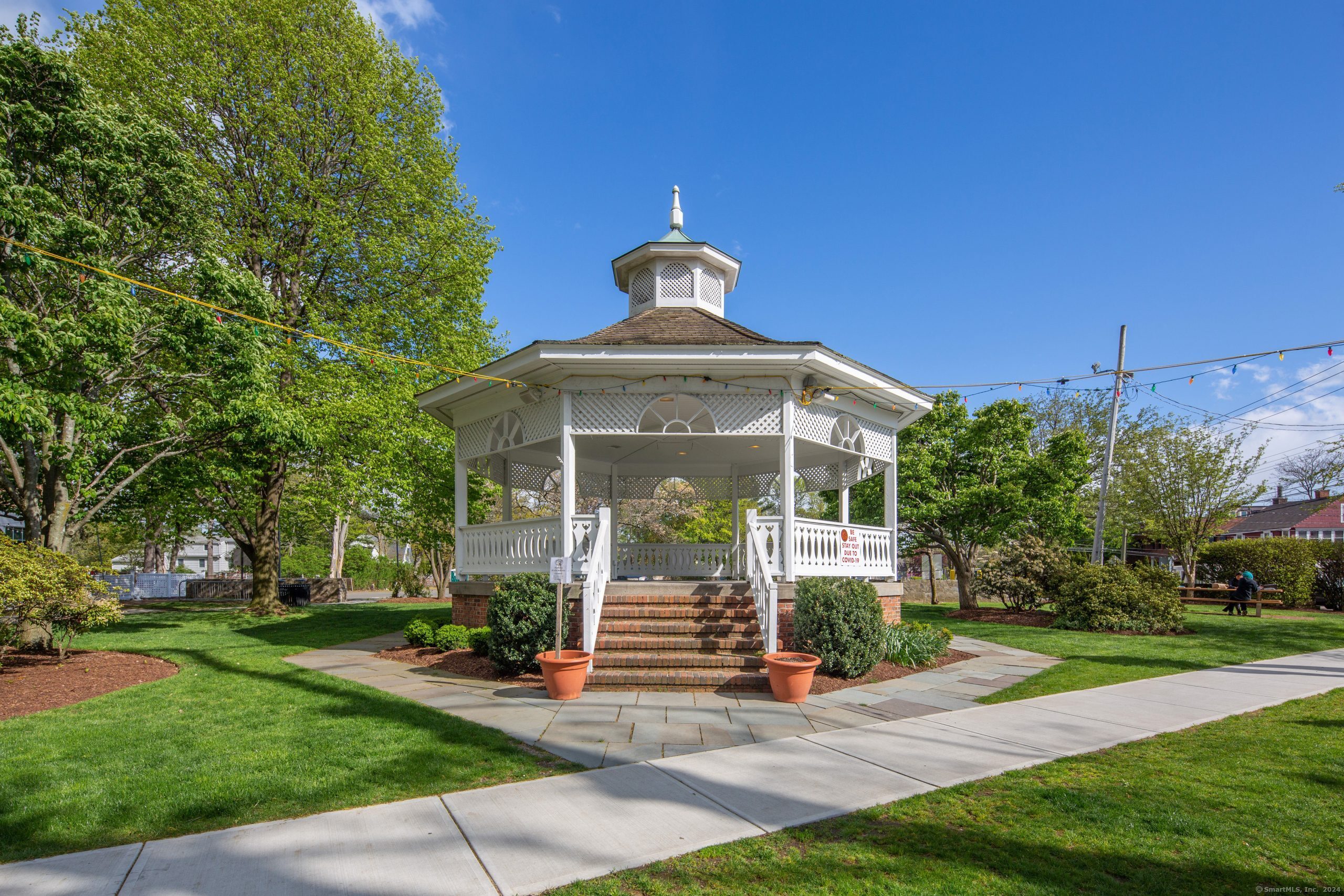 65 Rena, Fairfield, Connecticut 06825