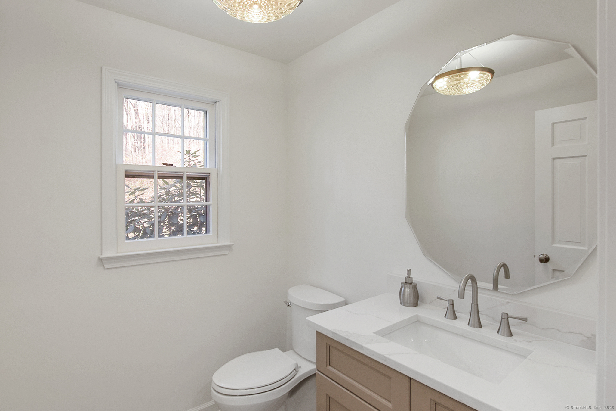 1510 Congress, Fairfield, Connecticut 06825