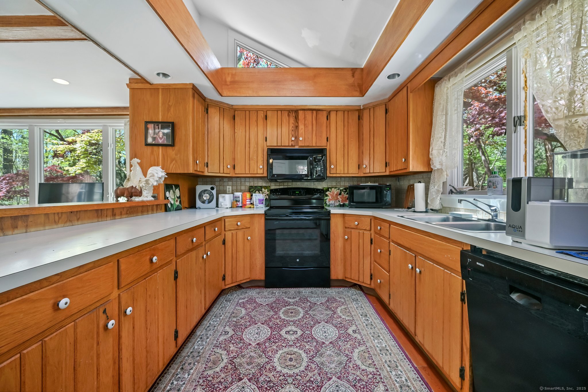 36 Rayfield, Westport, Connecticut 06880