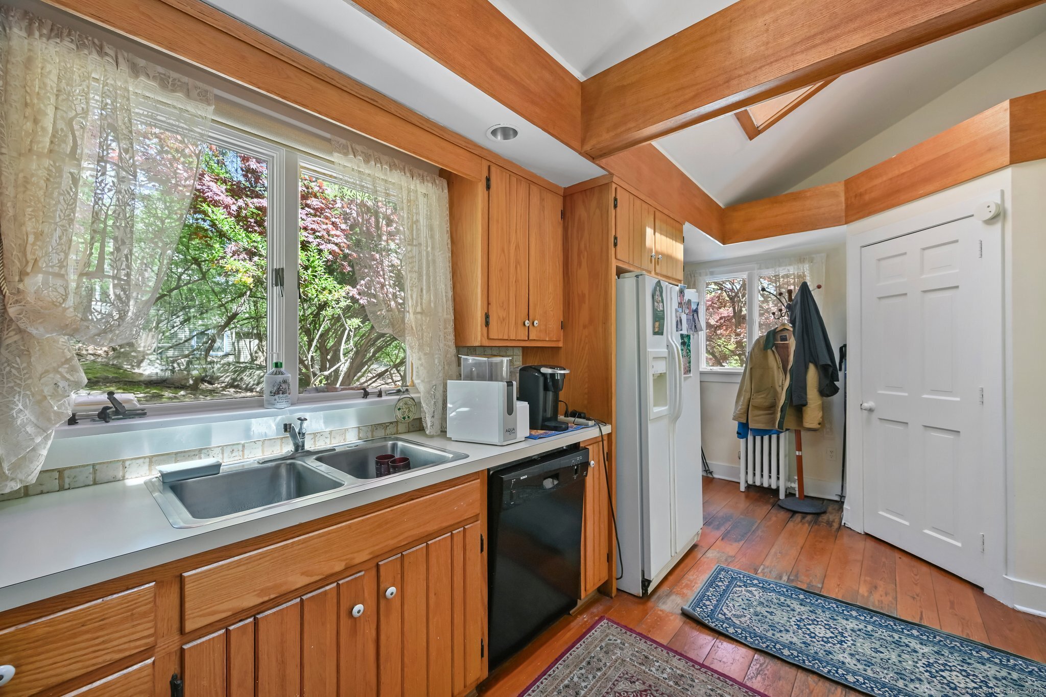 36 Rayfield, Westport, Connecticut 06880
