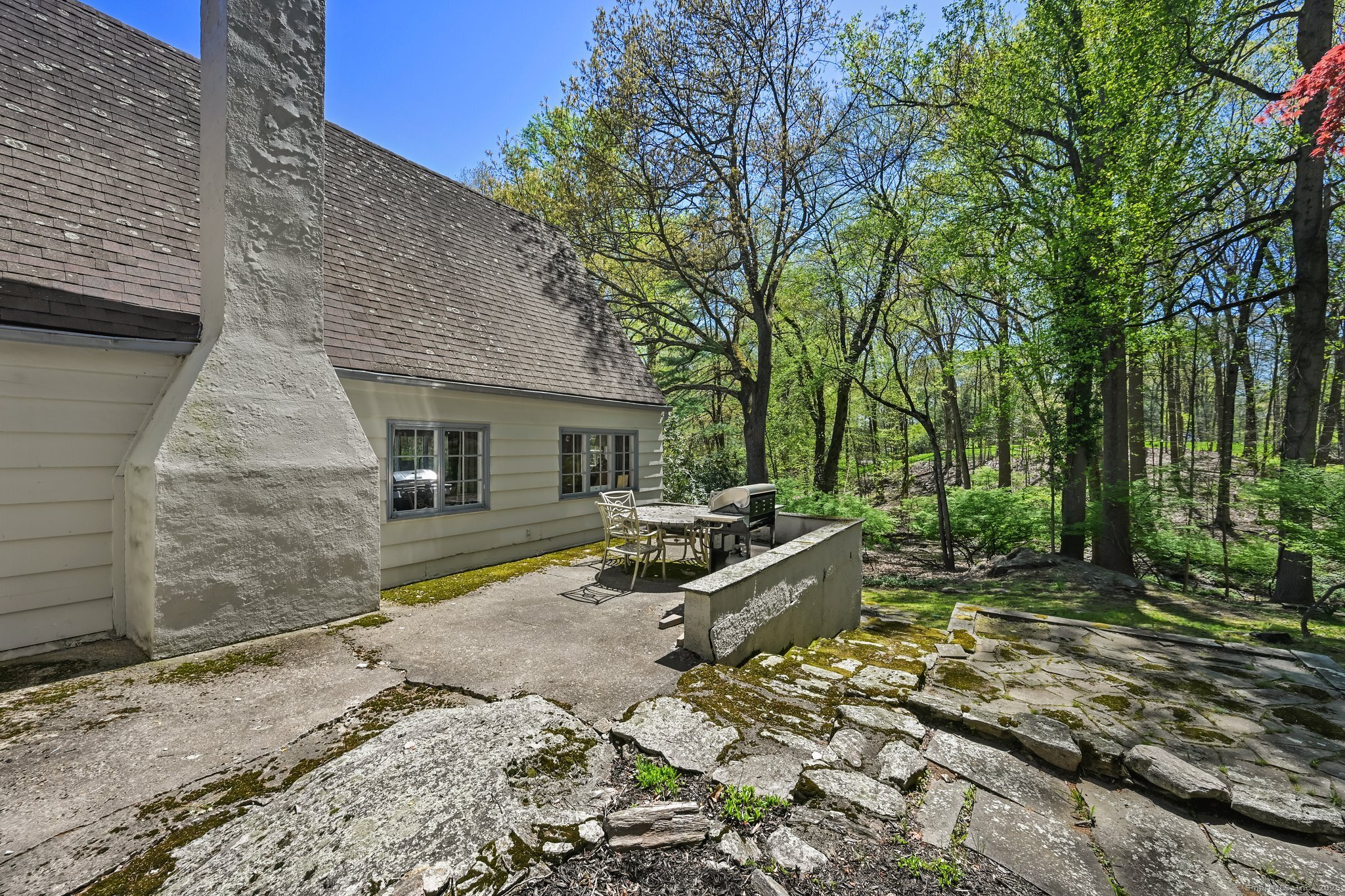 36 Rayfield, Westport, Connecticut 06880