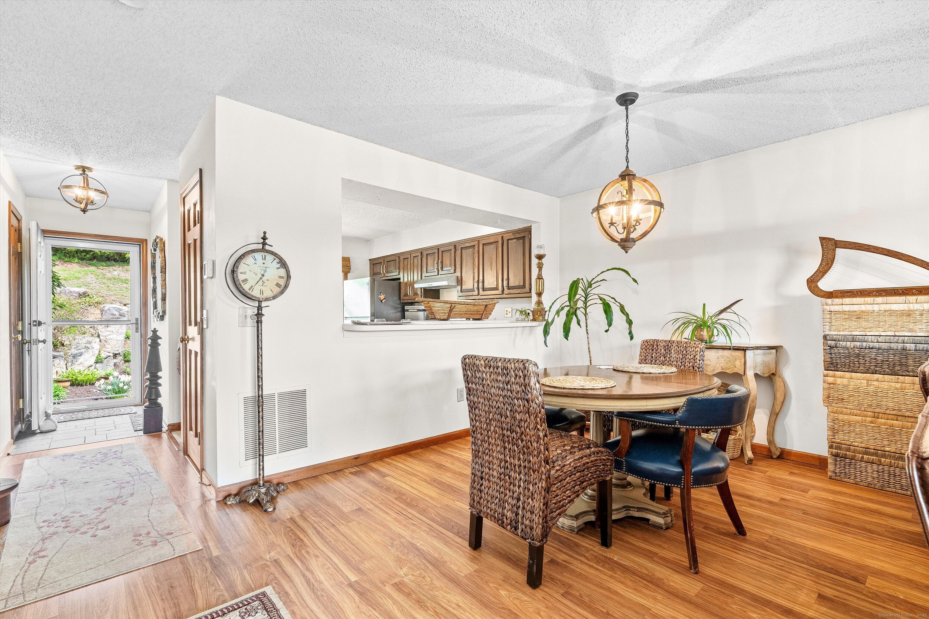 55 Mill Plain, Danbury, Connecticut 06811