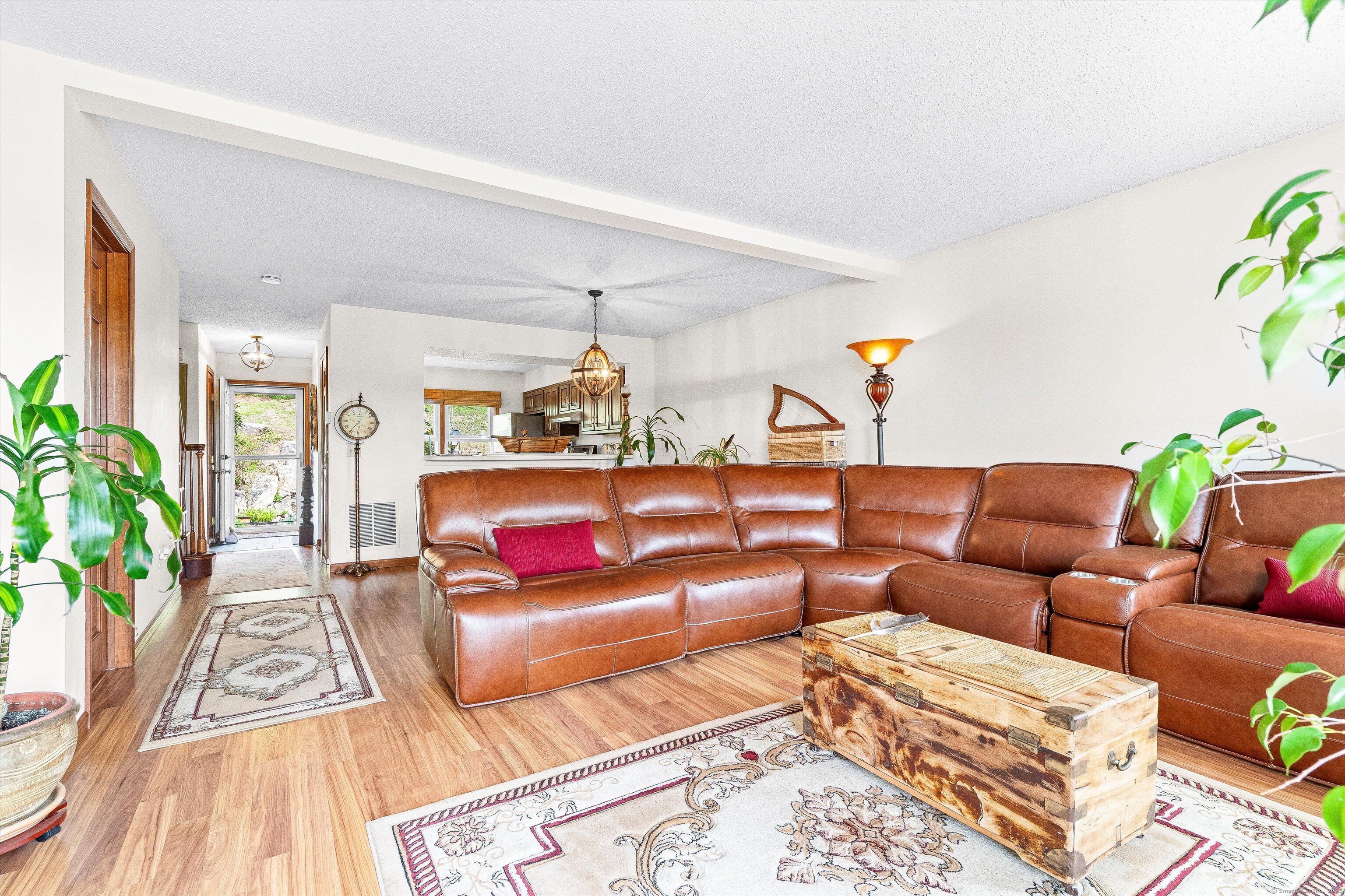 55 Mill Plain, Danbury, Connecticut 06811