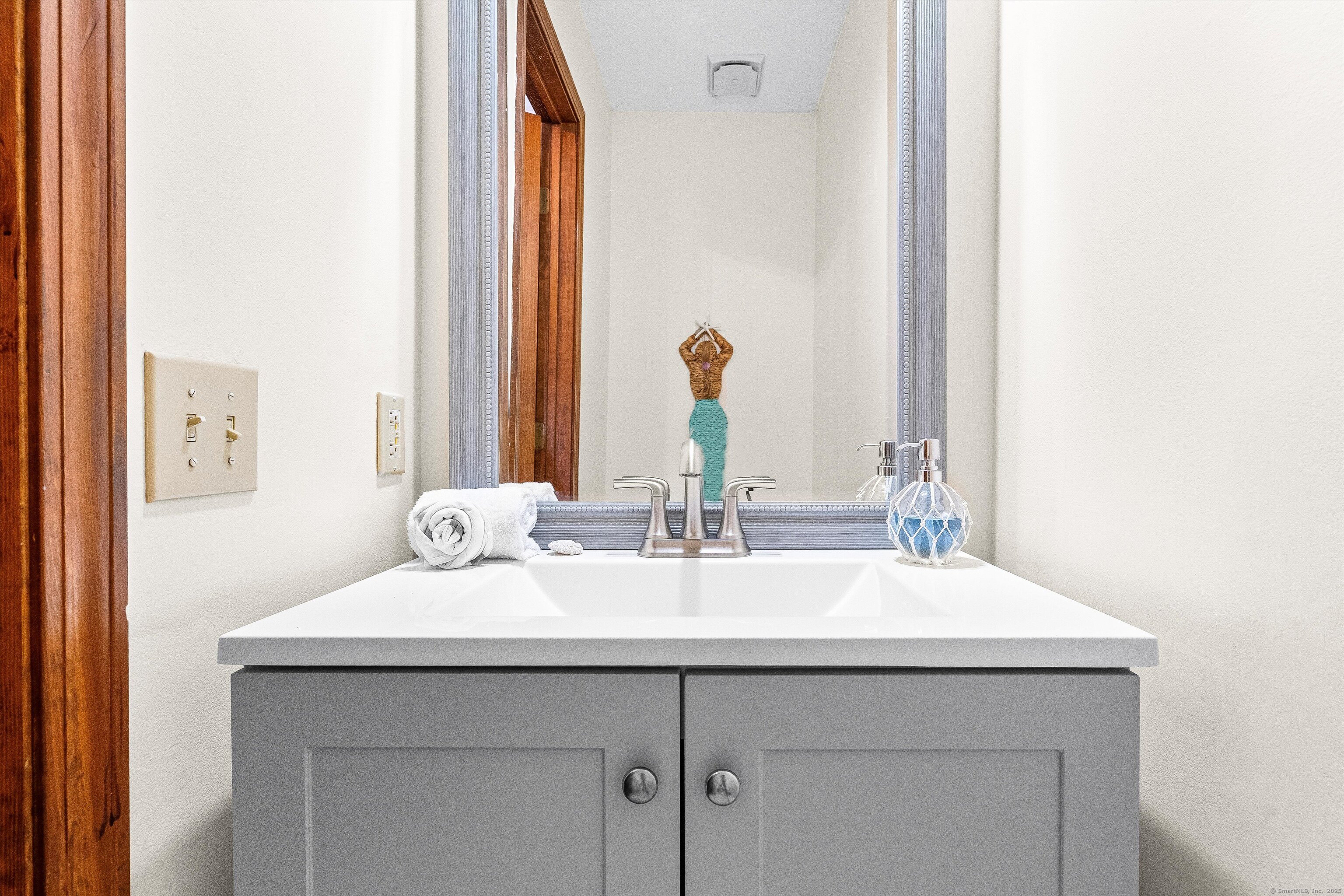 55 Mill Plain, Danbury, Connecticut 06811