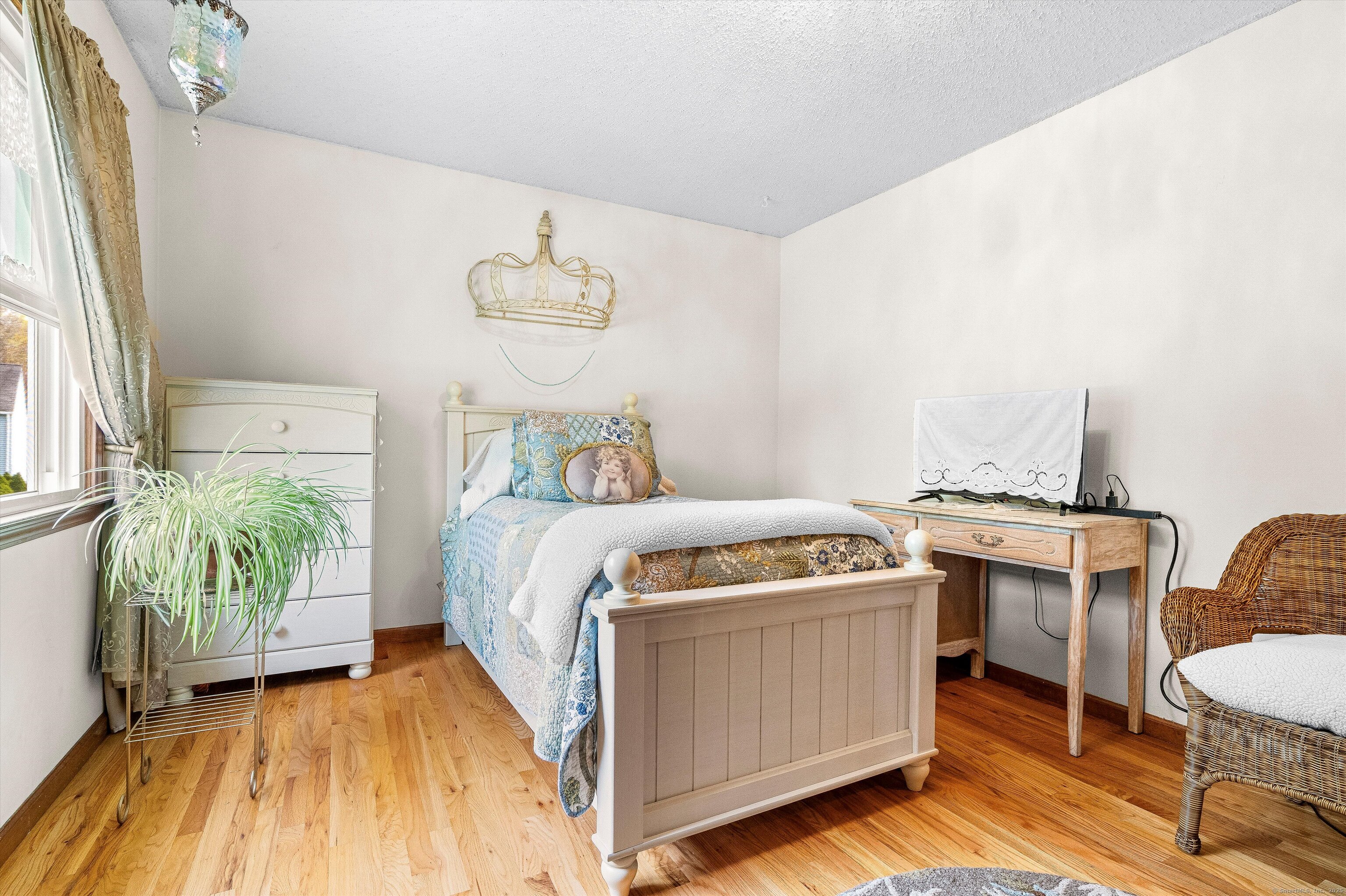 55 Mill Plain, Danbury, Connecticut 06811