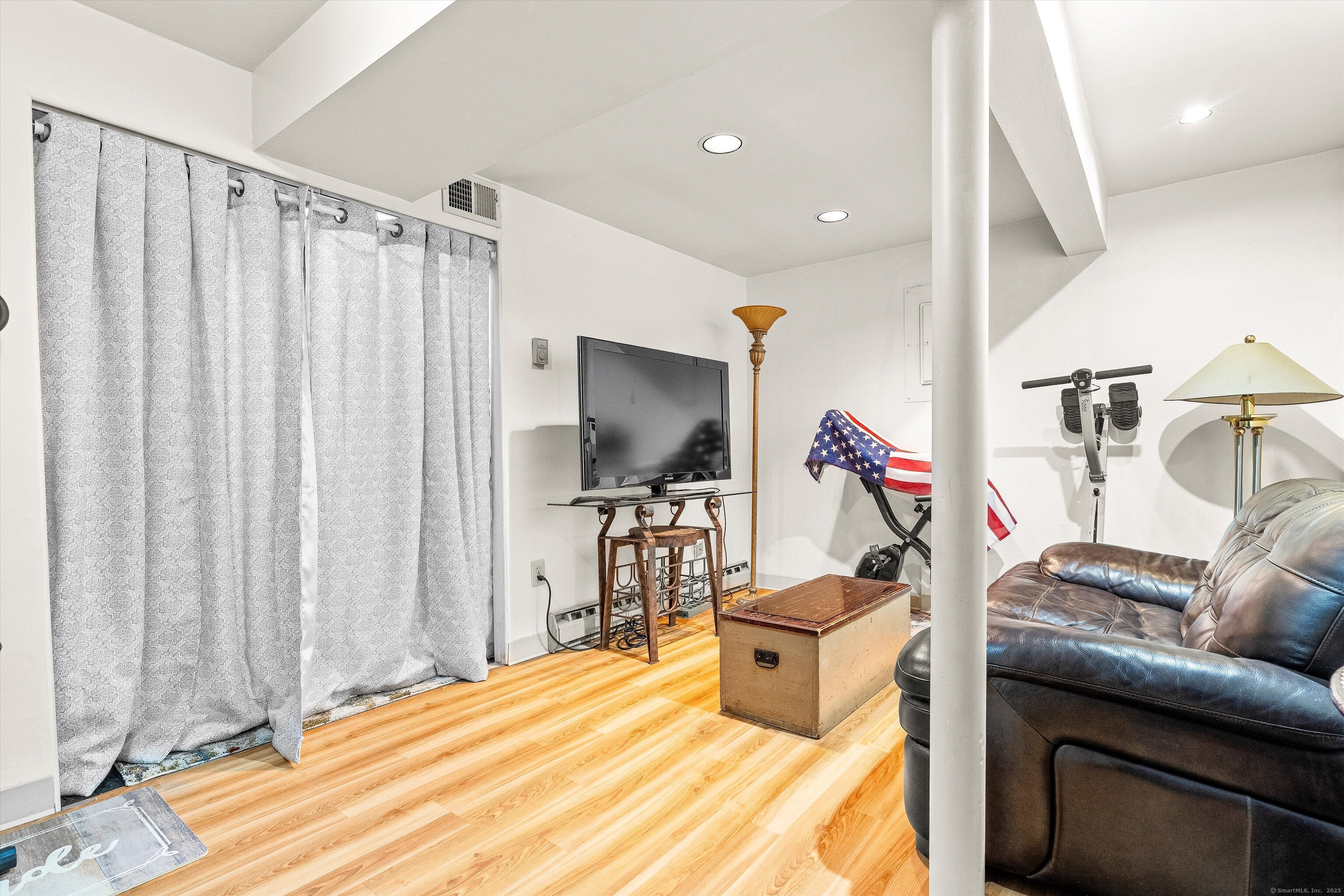 55 Mill Plain, Danbury, Connecticut 06811