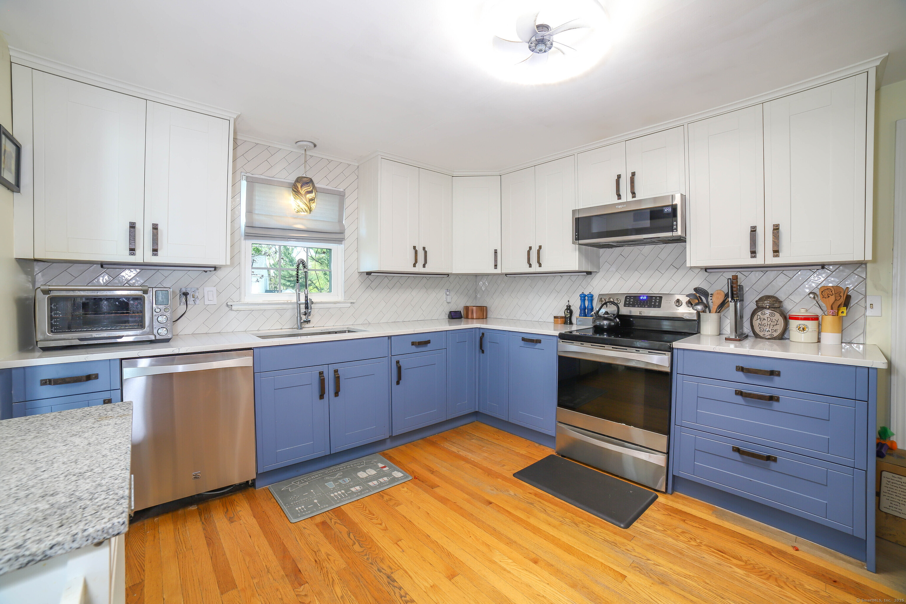 9 Ridge, Stratford, Connecticut 06614