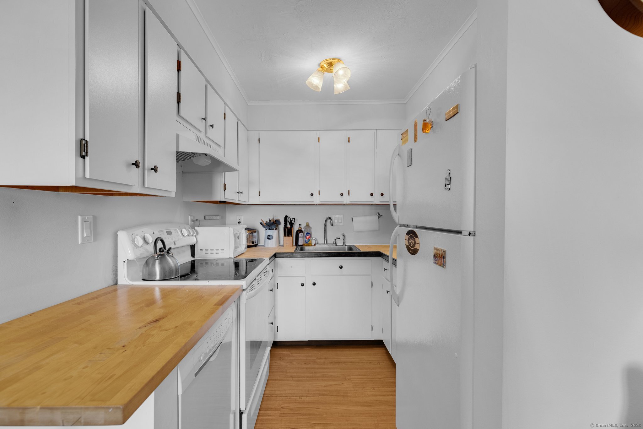 257 West, West Haven, Connecticut 06516