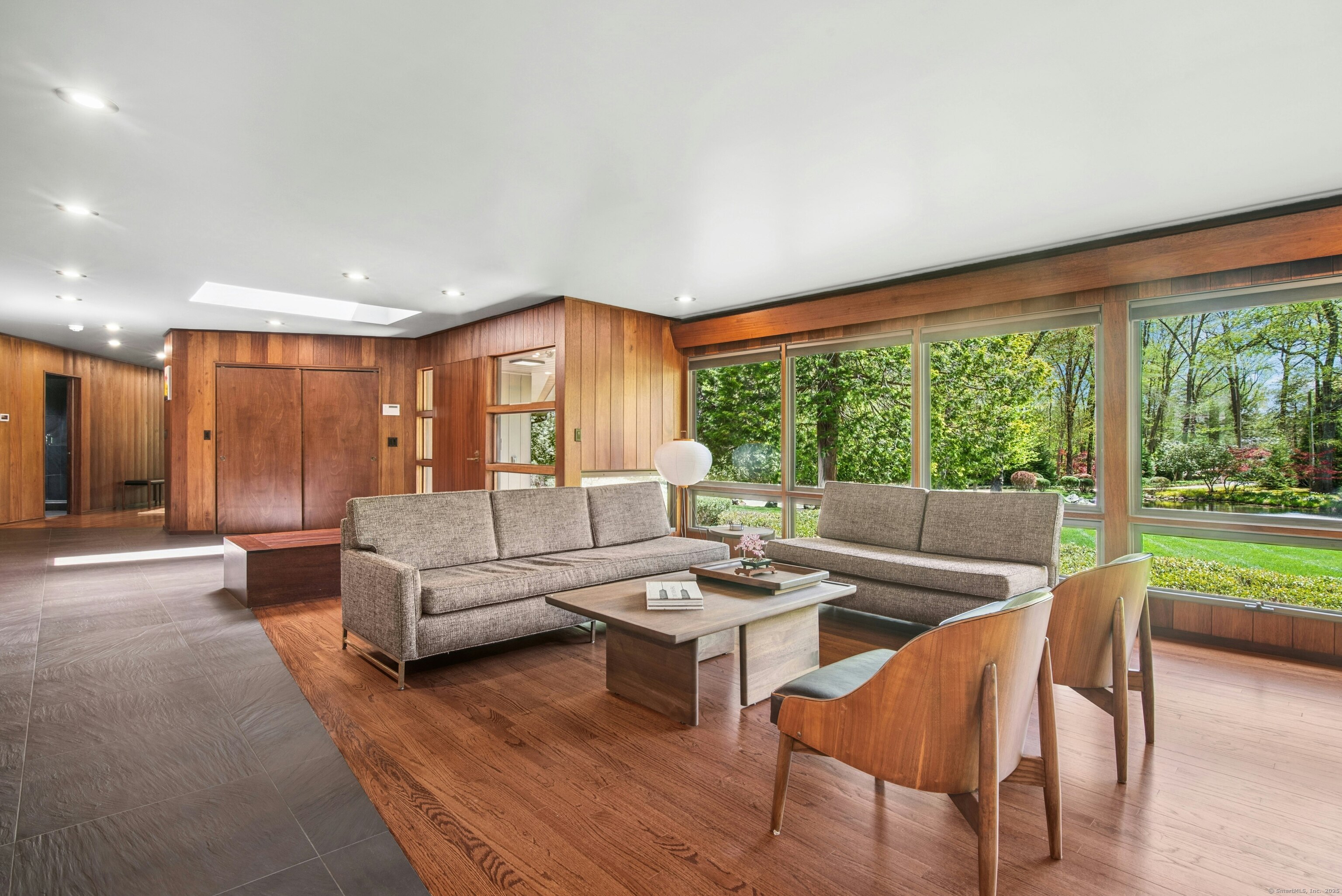 71 Boulderol, Stamford, Connecticut 06903
