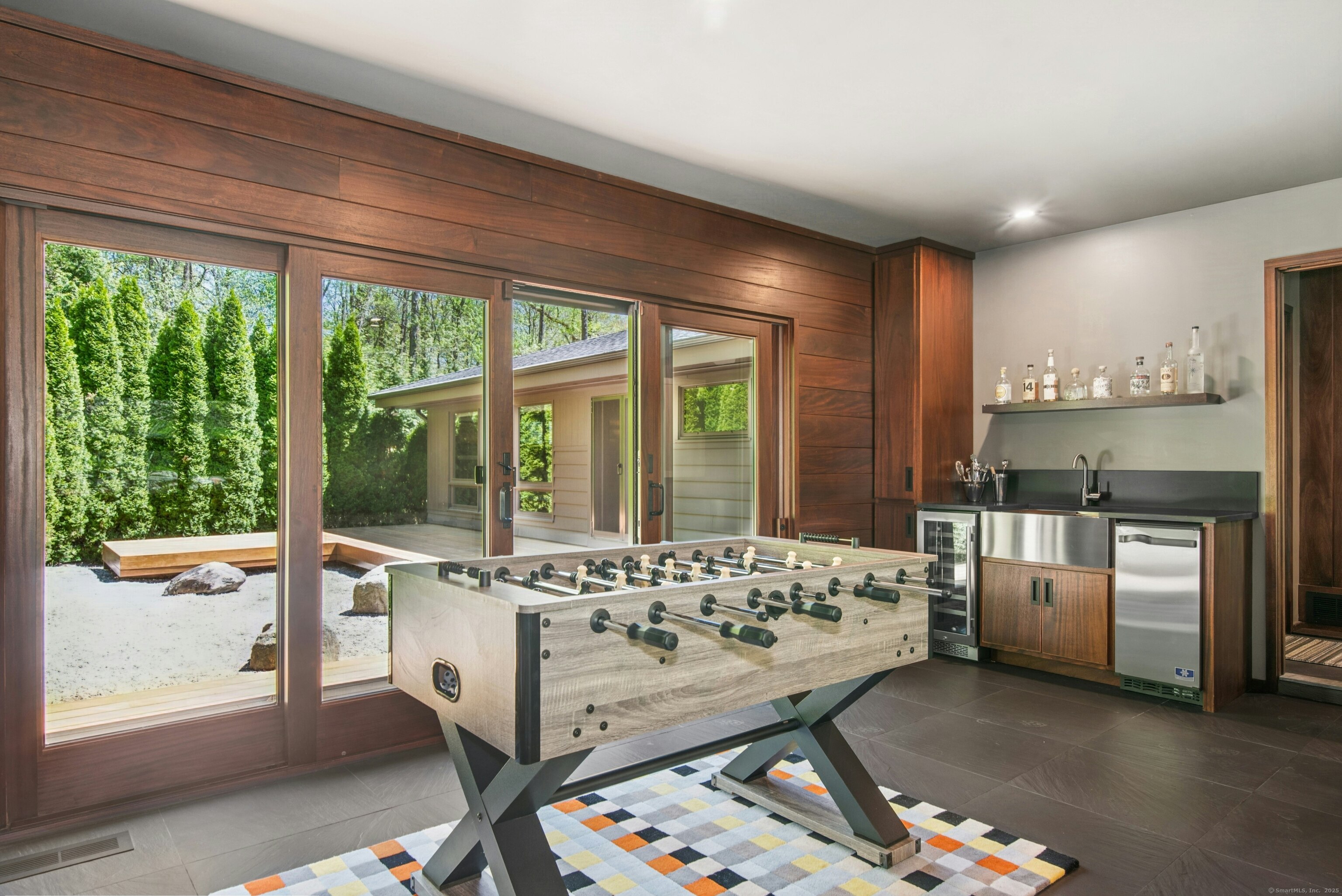 71 Boulderol, Stamford, Connecticut 06903
