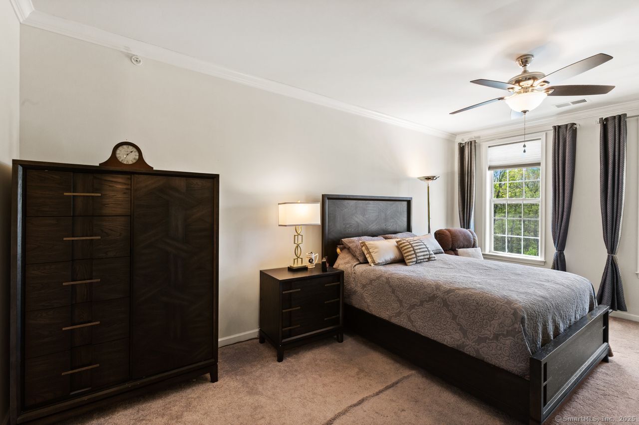 823 Center Meadow, Danbury, Connecticut 06810