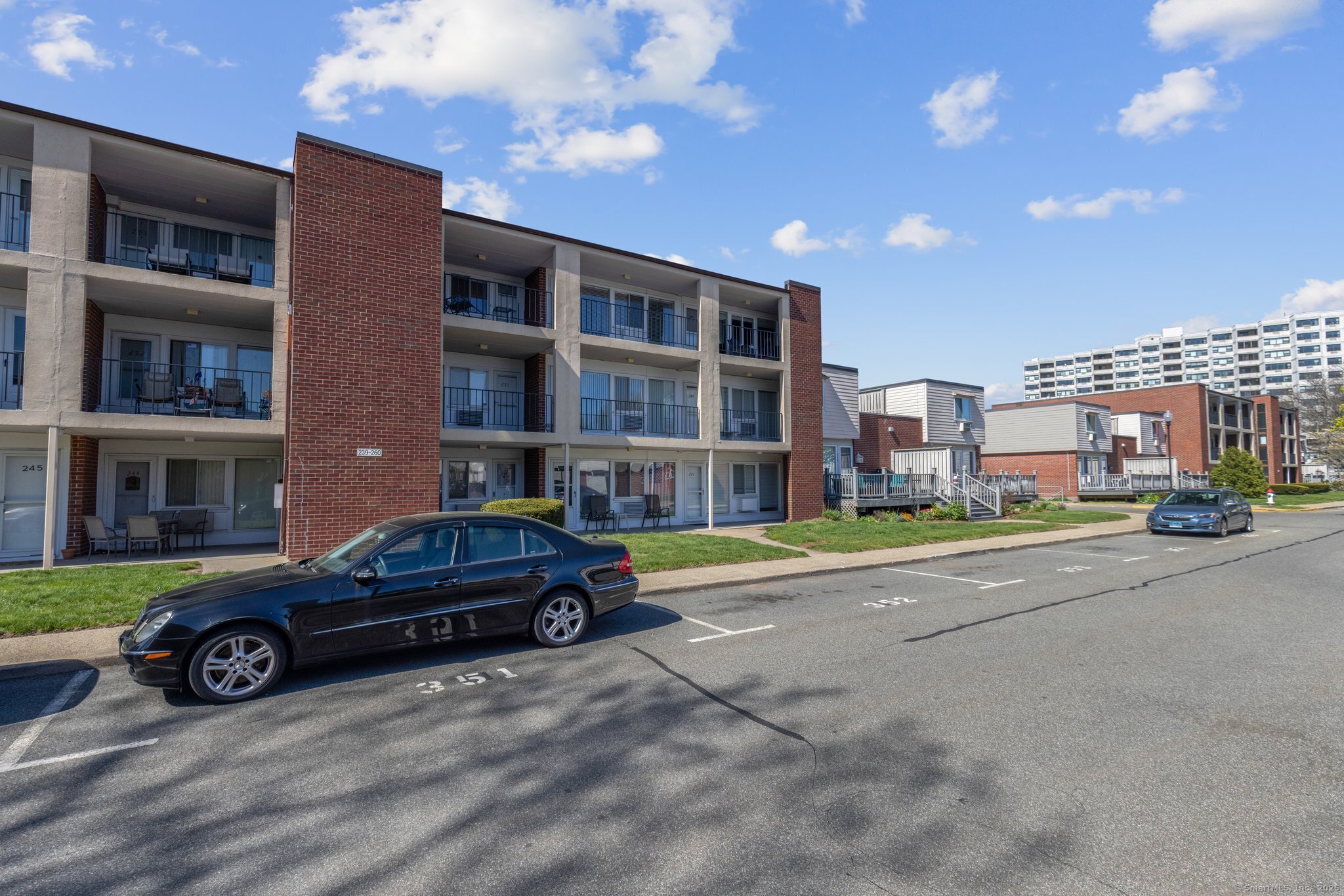 257 West, West Haven, Connecticut 06516