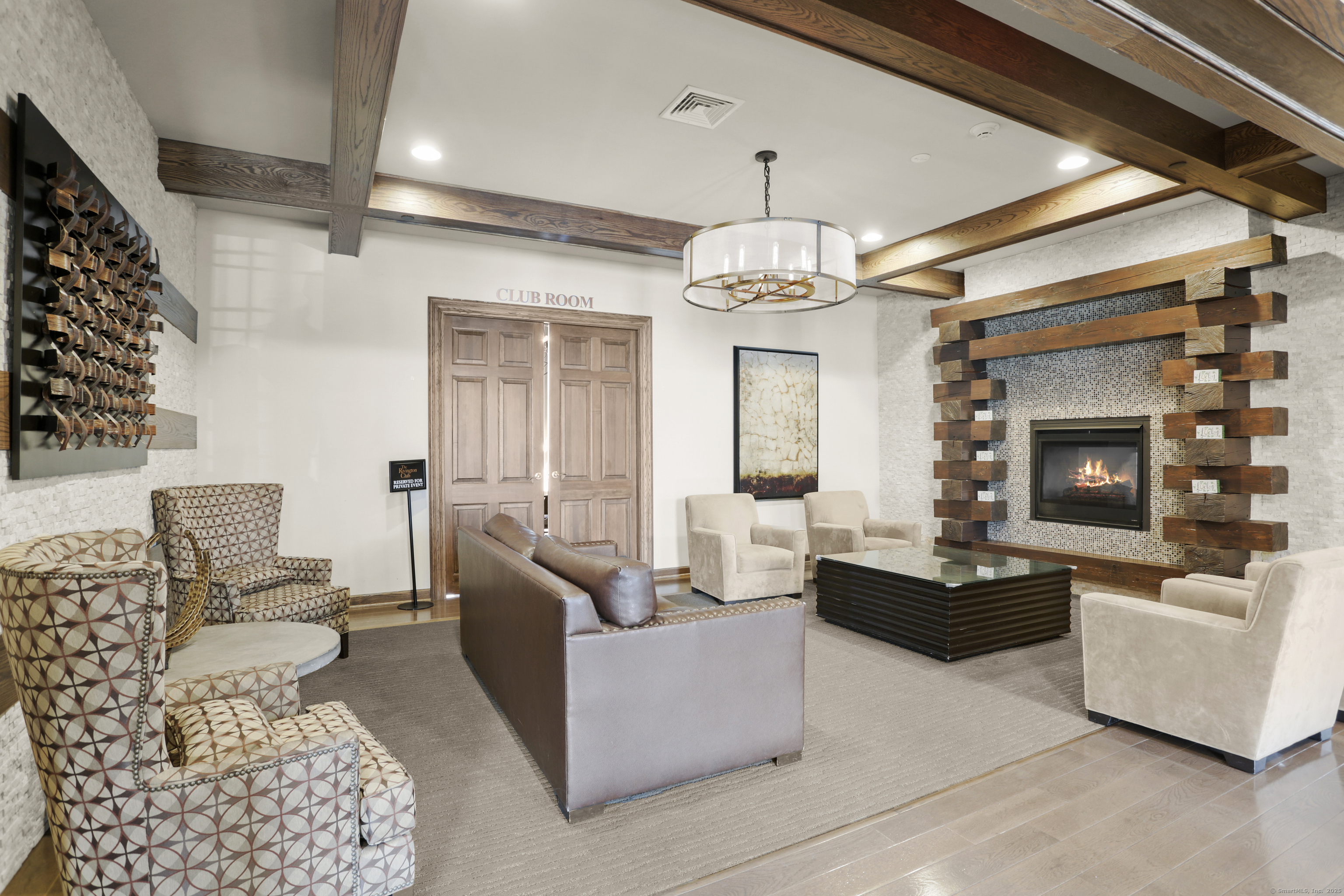 823 Center Meadow, Danbury, Connecticut 06810