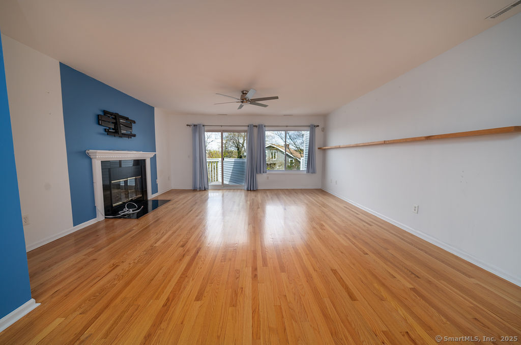 2 Mansfield Grove, East Haven, Connecticut 06512