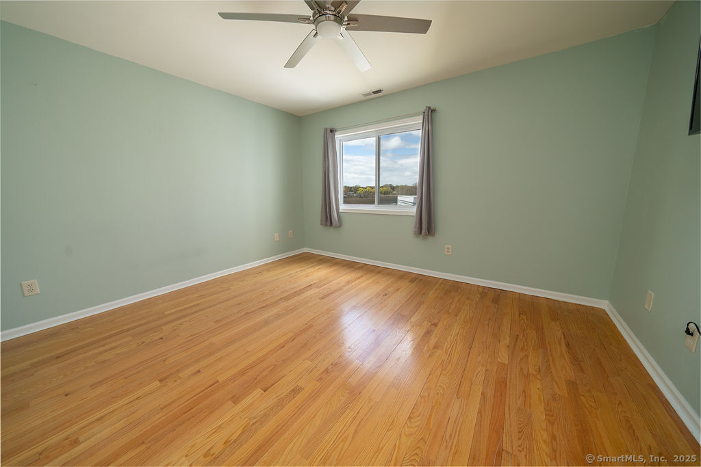 2 Mansfield Grove, East Haven, Connecticut 06512