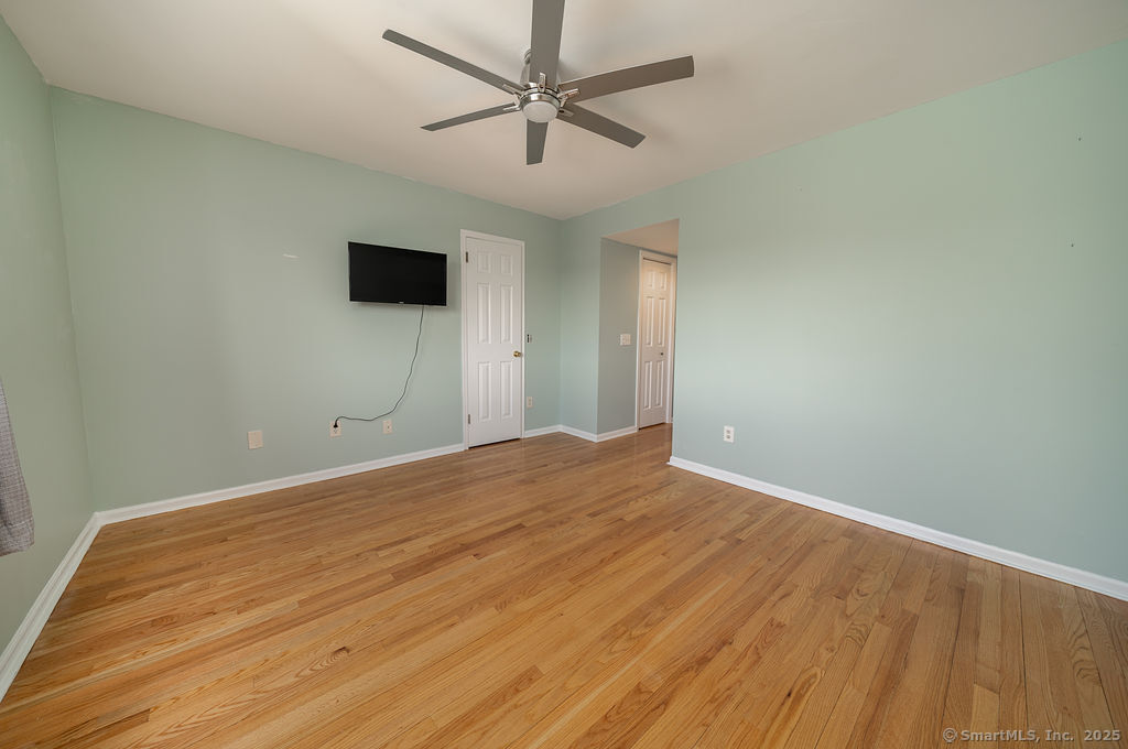 2 Mansfield Grove, East Haven, Connecticut 06512