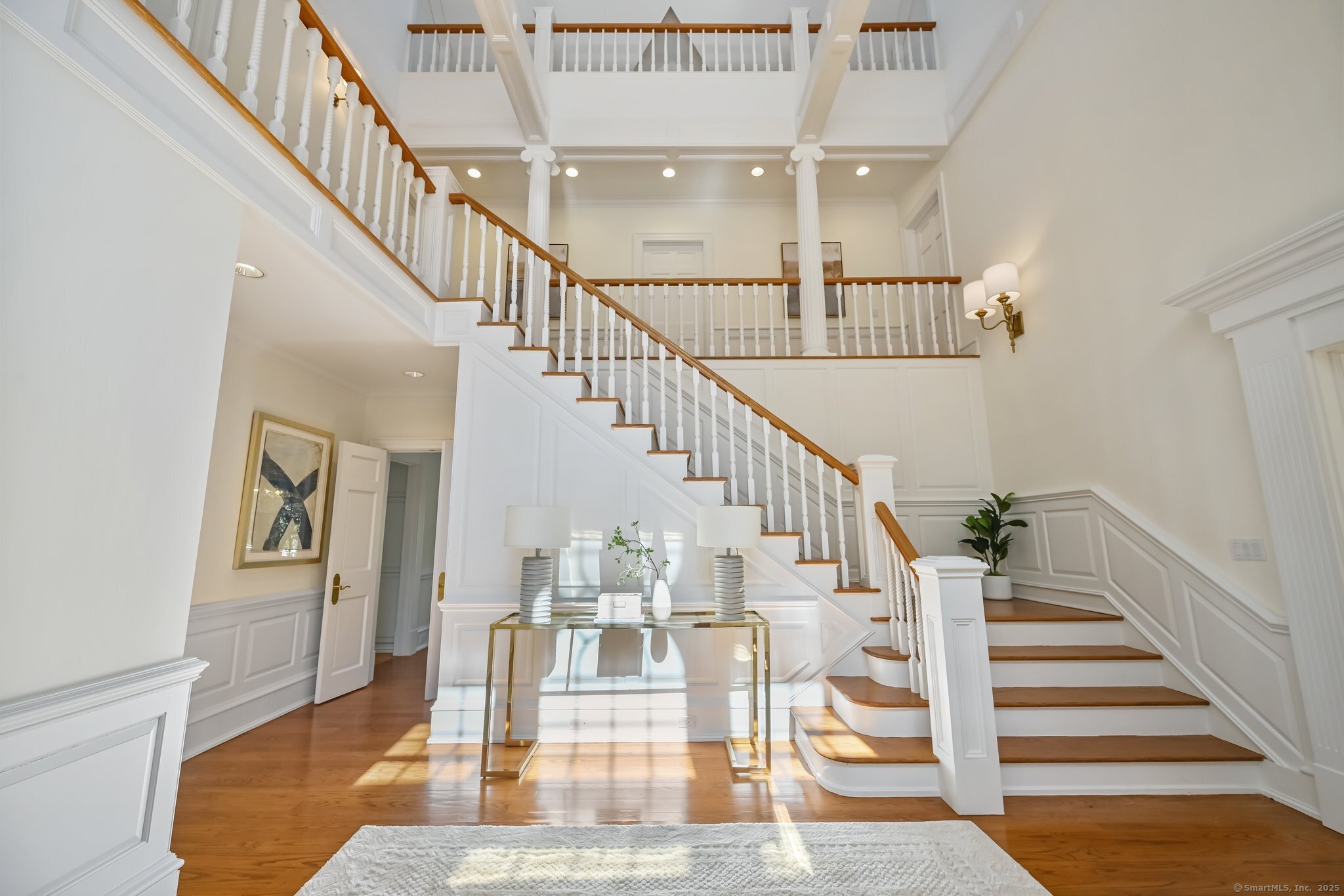 1187 Smith Ridge, New Canaan, Connecticut 06840