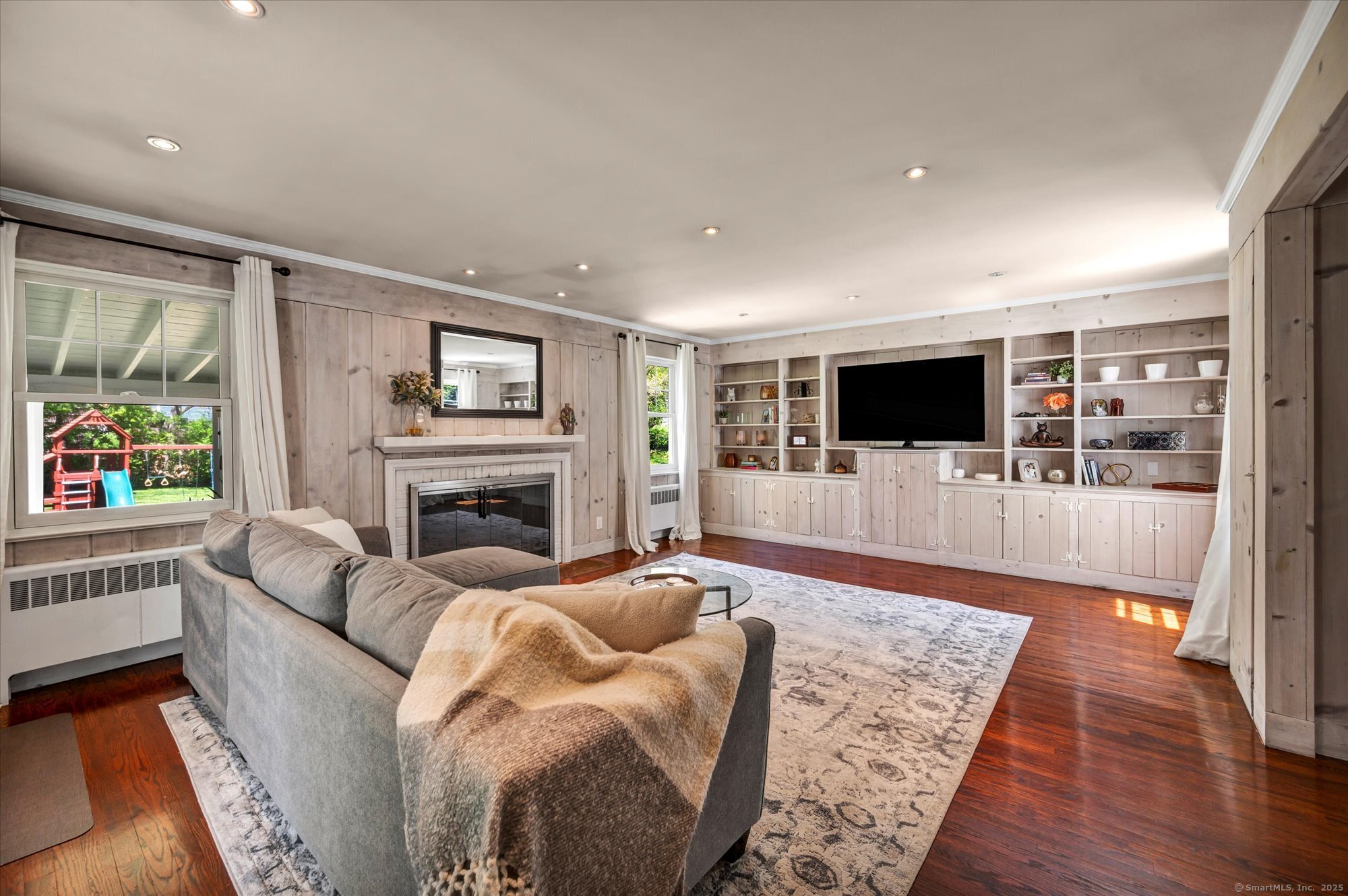 27 Bettswood, Norwalk, Connecticut 06851