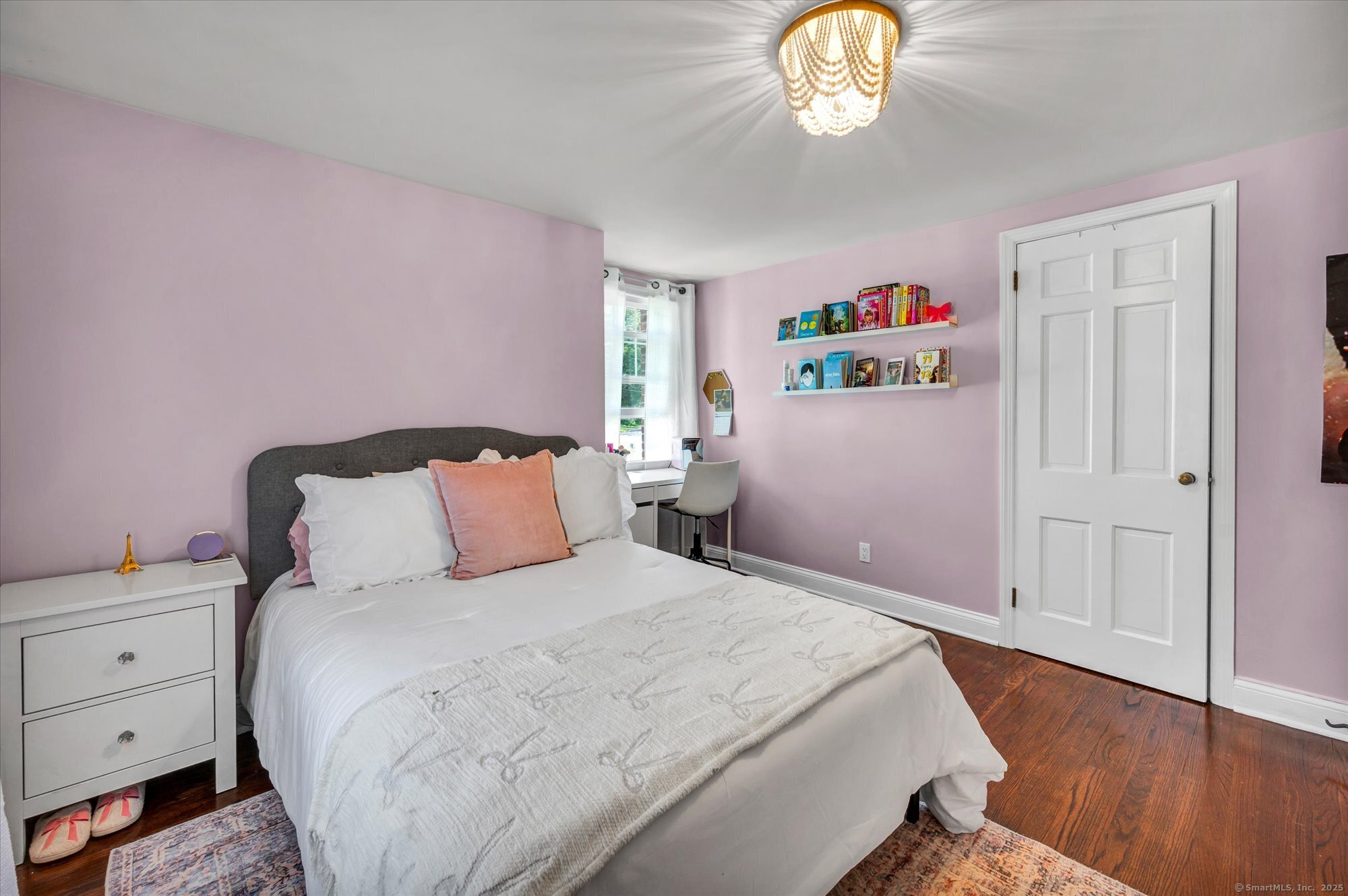 27 Bettswood, Norwalk, Connecticut 06851