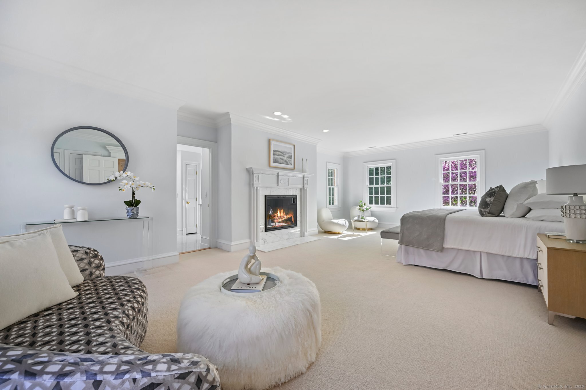 1187 Smith Ridge, New Canaan, Connecticut 06840
