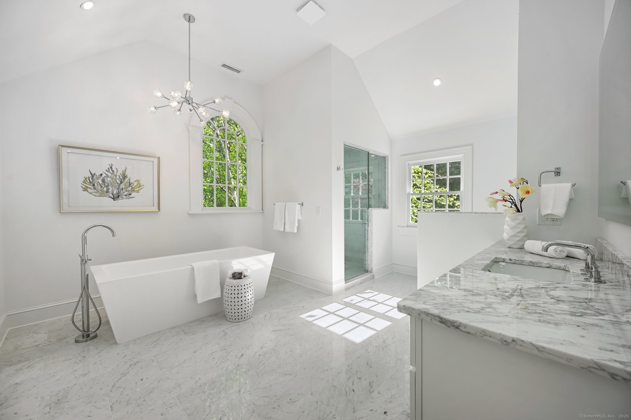 1187 Smith Ridge, New Canaan, Connecticut 06840