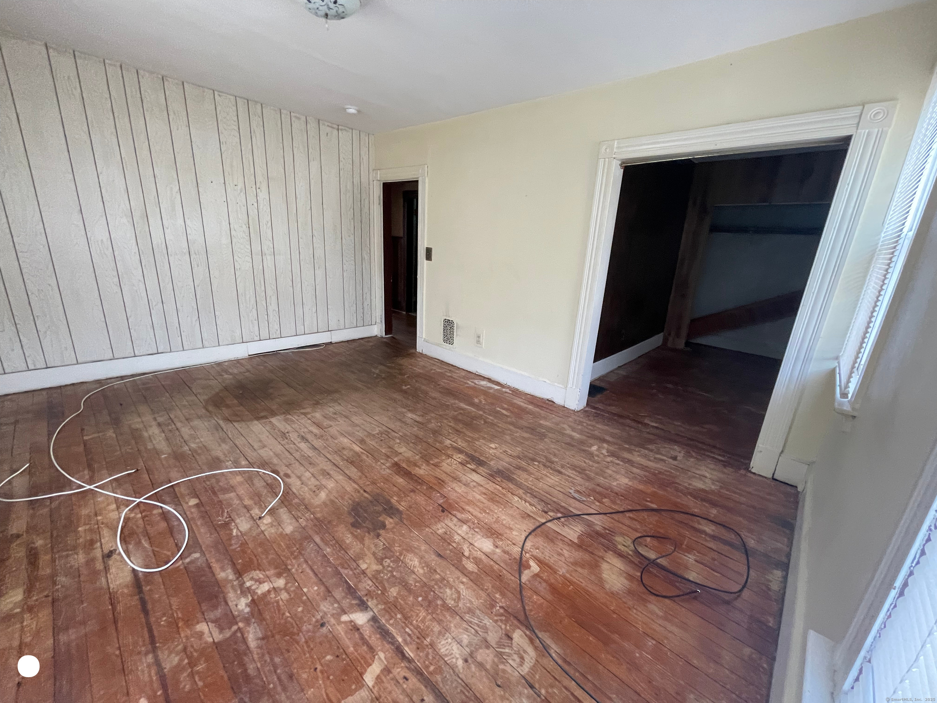 408 Blohm, West Haven, Connecticut 06516