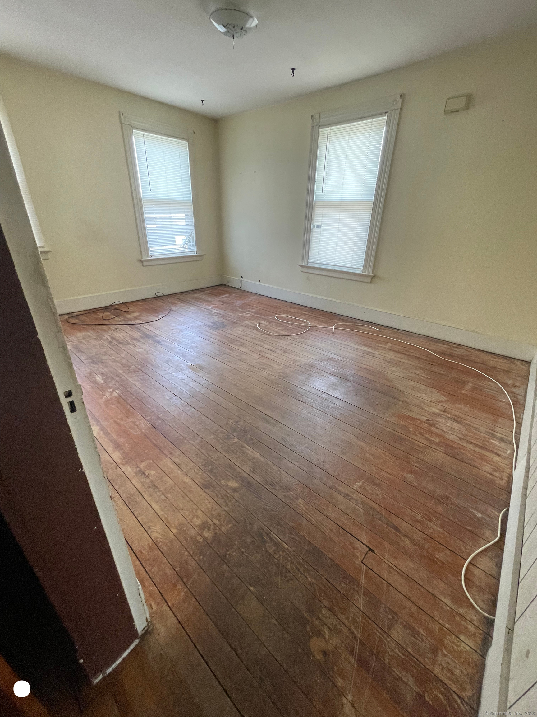 408 Blohm, West Haven, Connecticut 06516