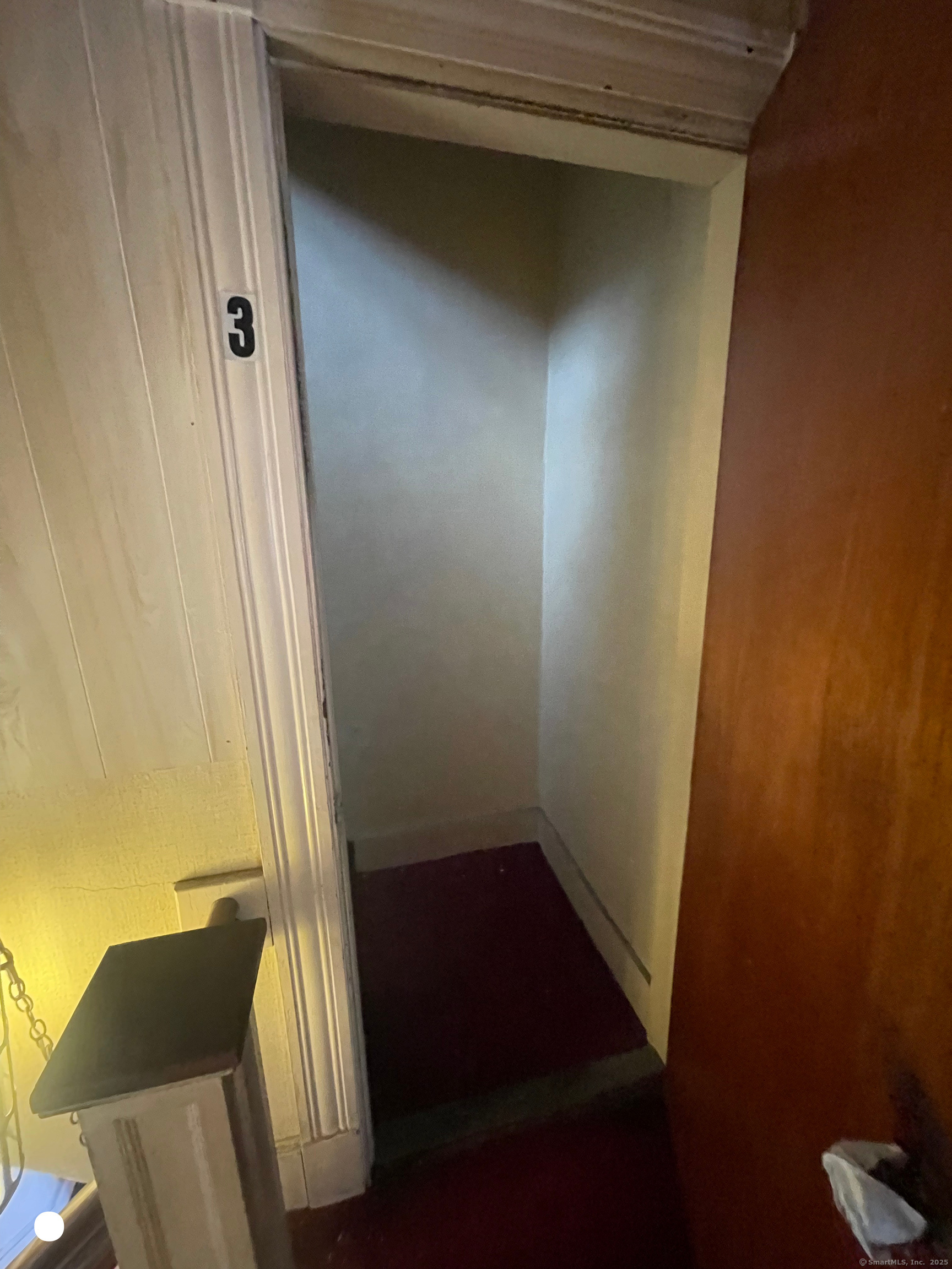 408 Blohm, West Haven, Connecticut 06516