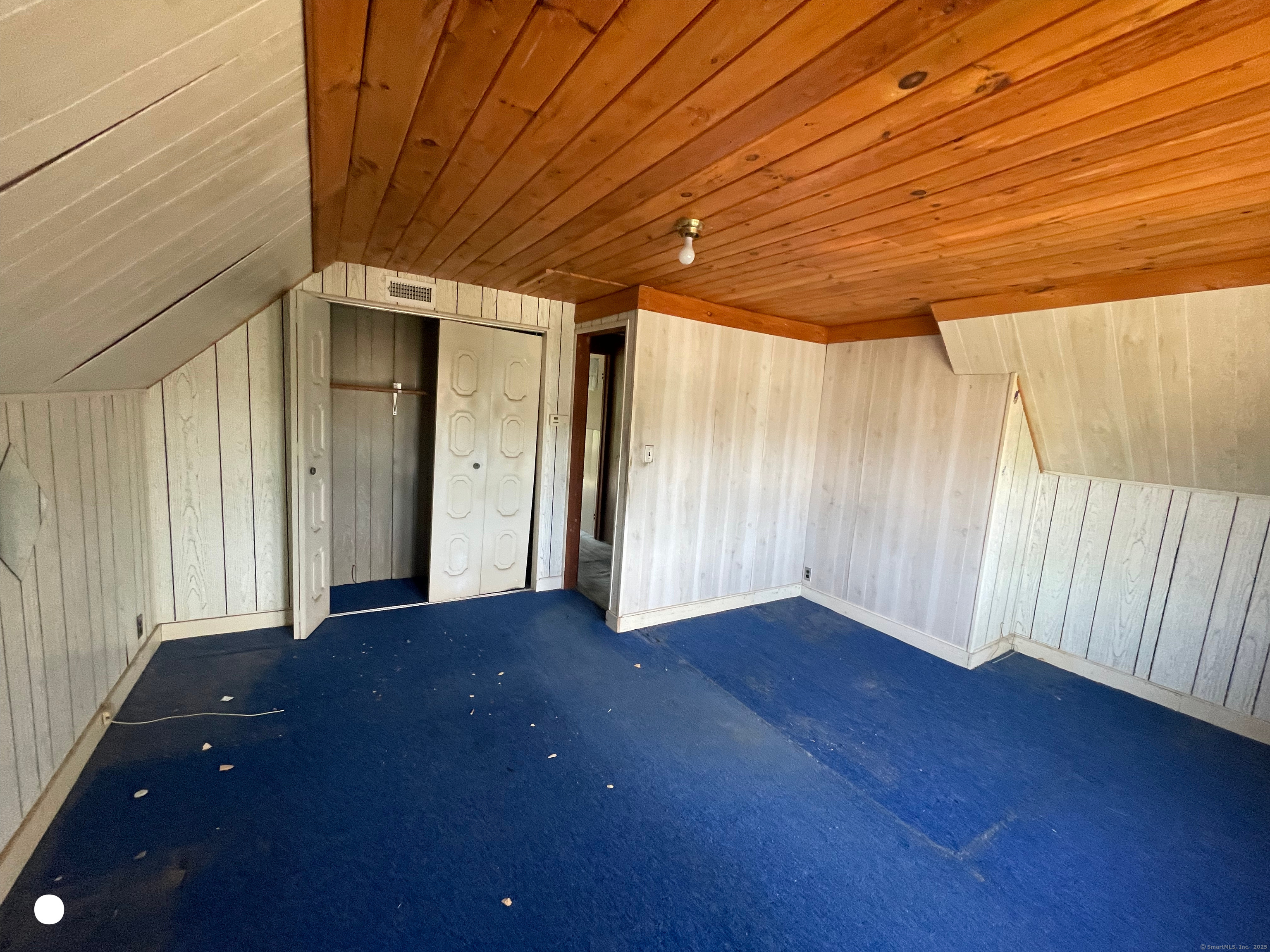 408 Blohm, West Haven, Connecticut 06516
